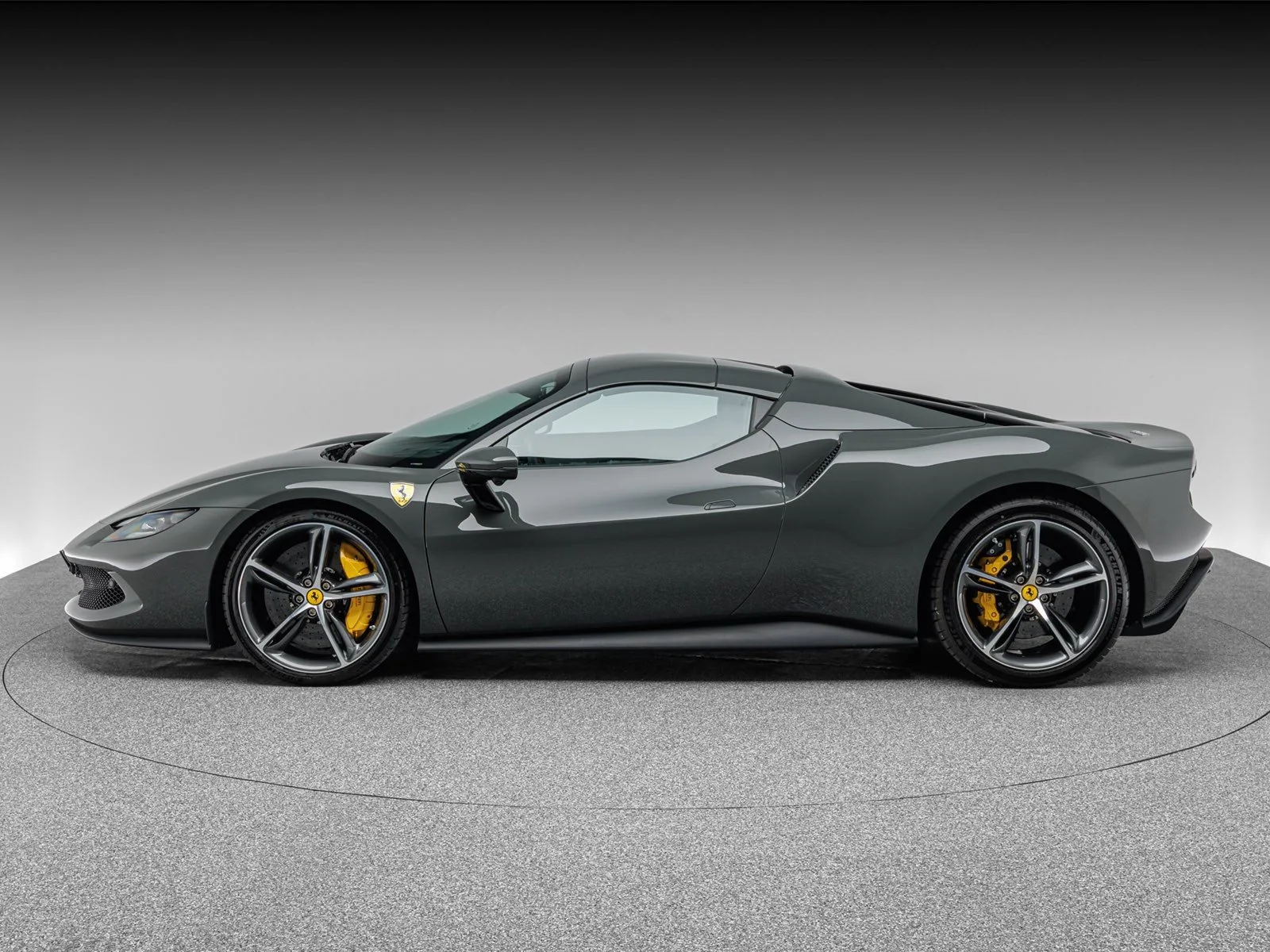 2024 Ferrari 296 GTS, 6/30