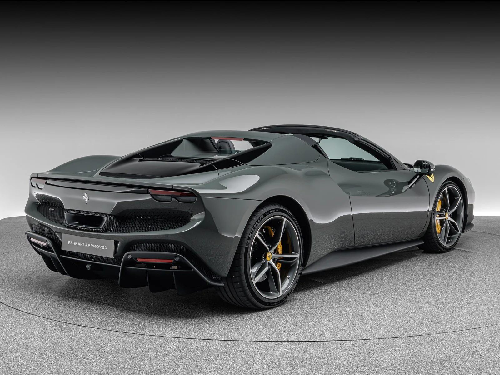 2024 Ferrari 296 GTS, 8/30