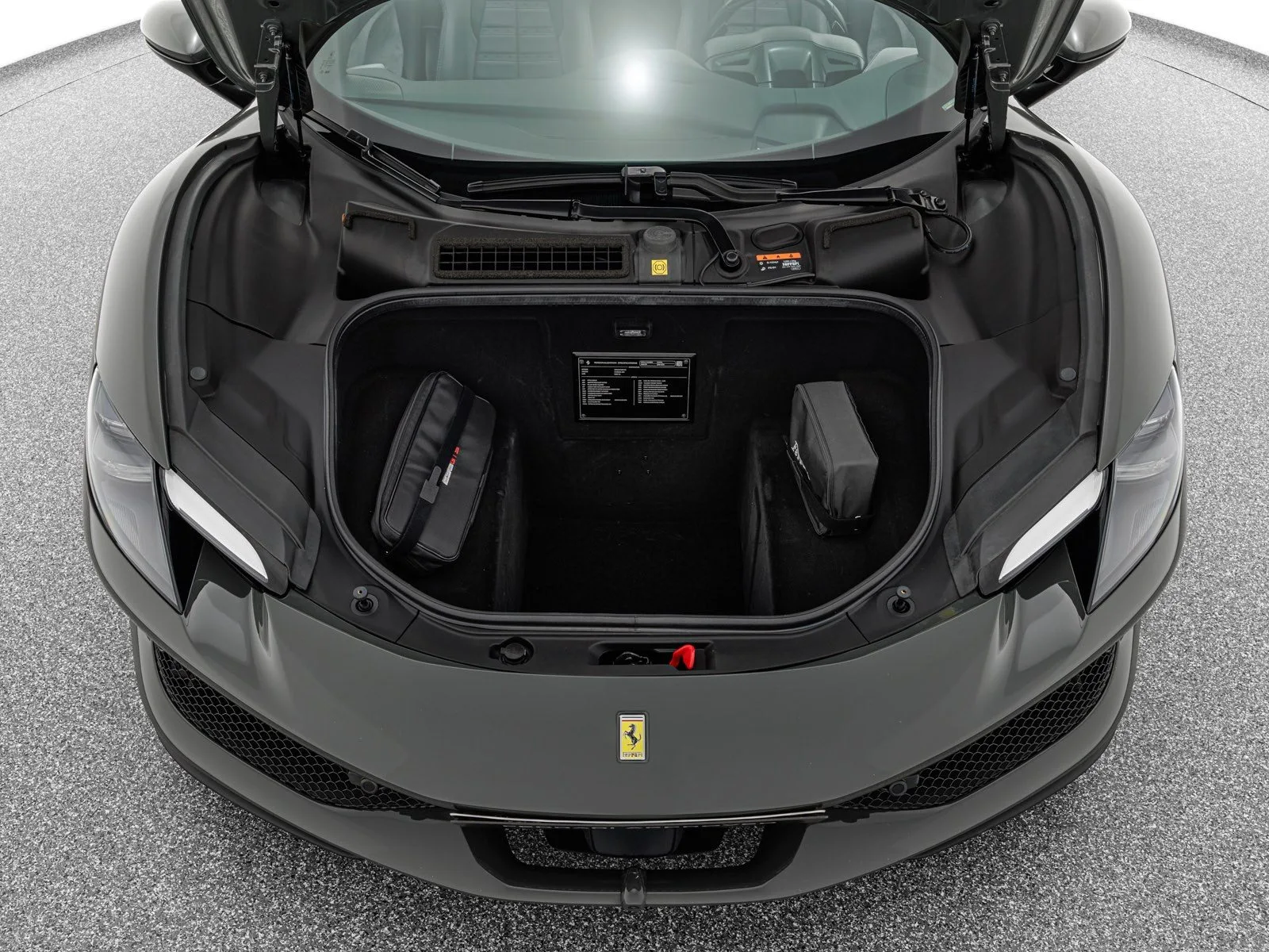 2024 Ferrari 296 GTS, 28/30