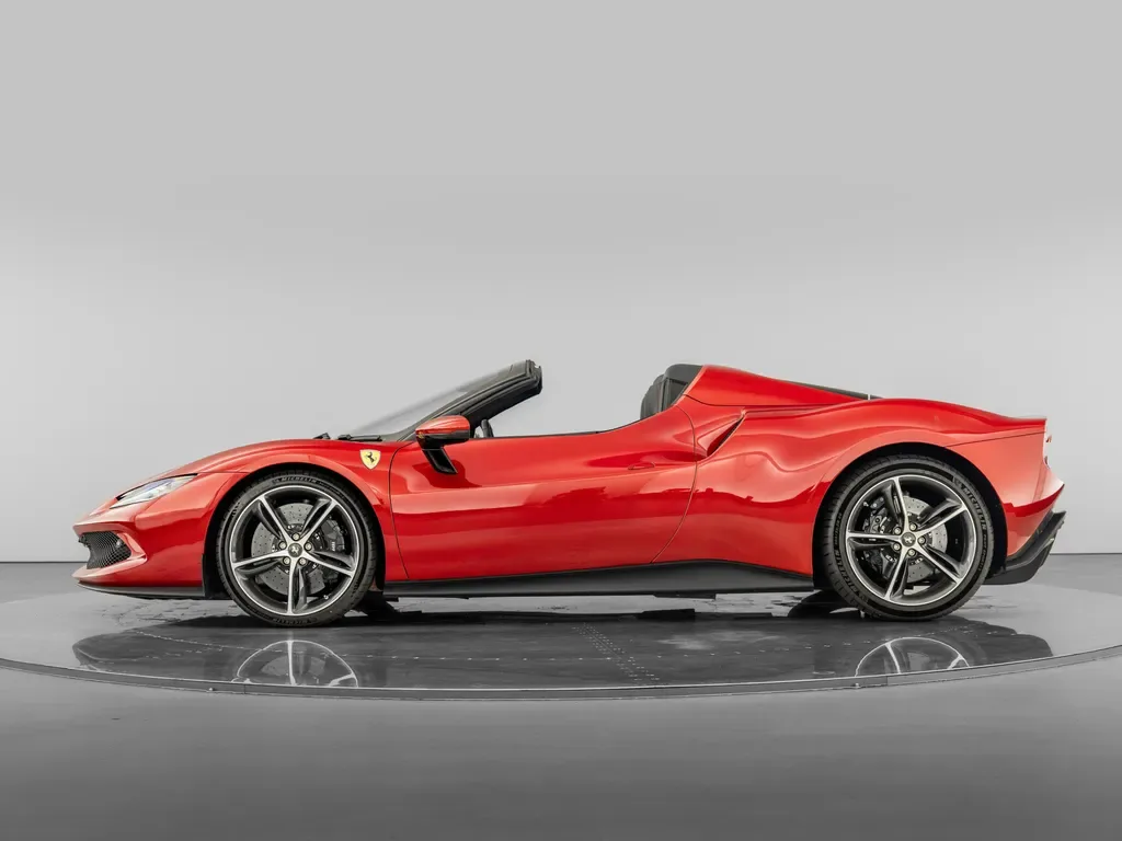 2024 Ferrari 296 GTS, 4/15