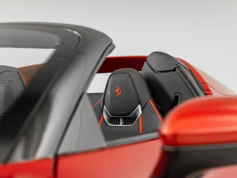 2024 Ferrari 296 GTS, 14/15