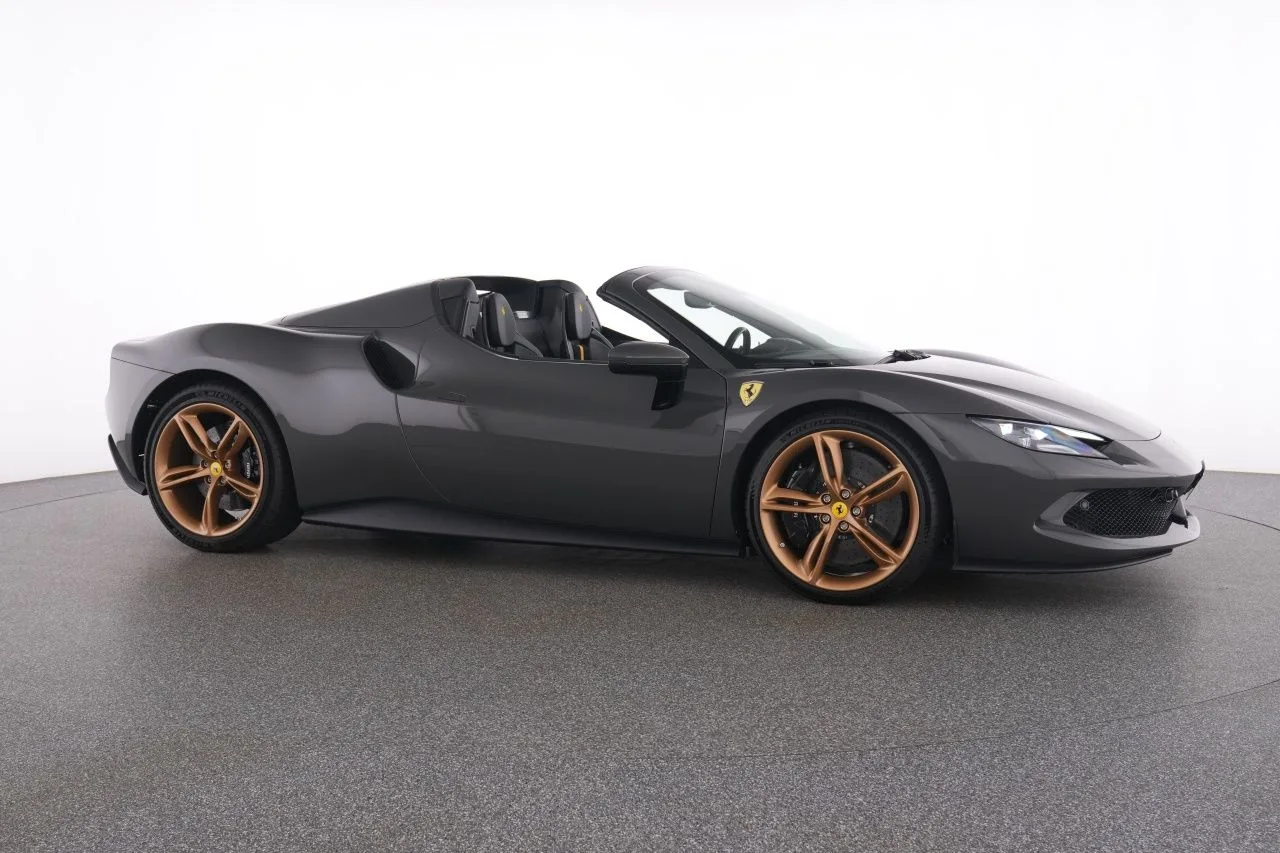 2024 Ferrari 296 GTS, 13/29