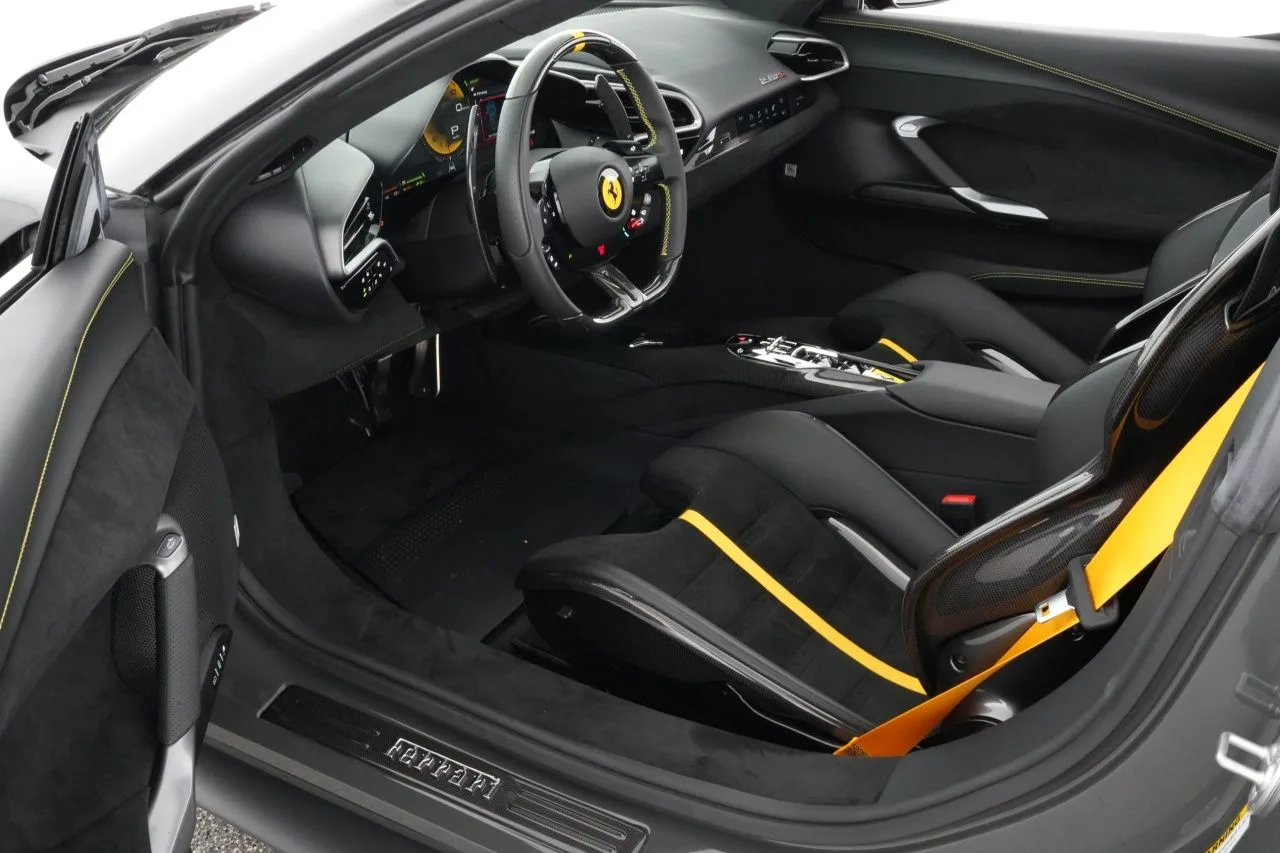 2024 Ferrari 296 GTS, 17/29
