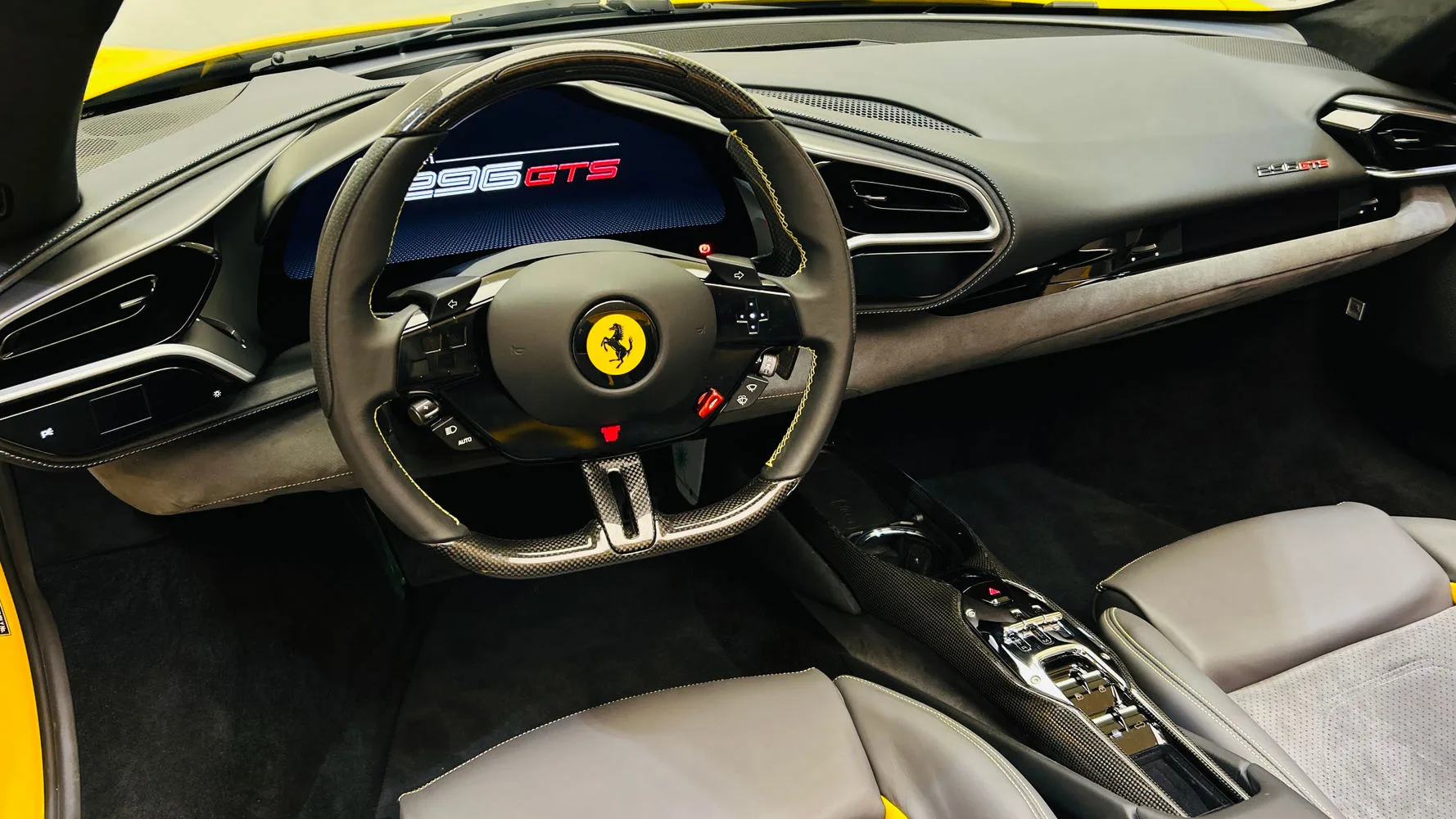 2024 Ferrari 296 GTS, 5/30