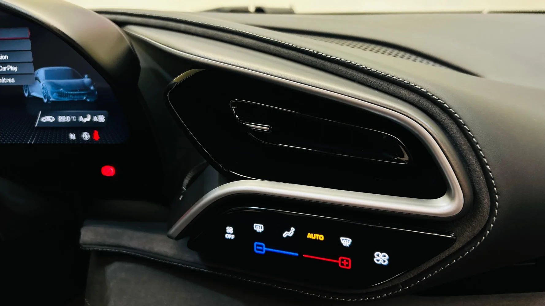 2024 Ferrari 296 GTS, 15/30