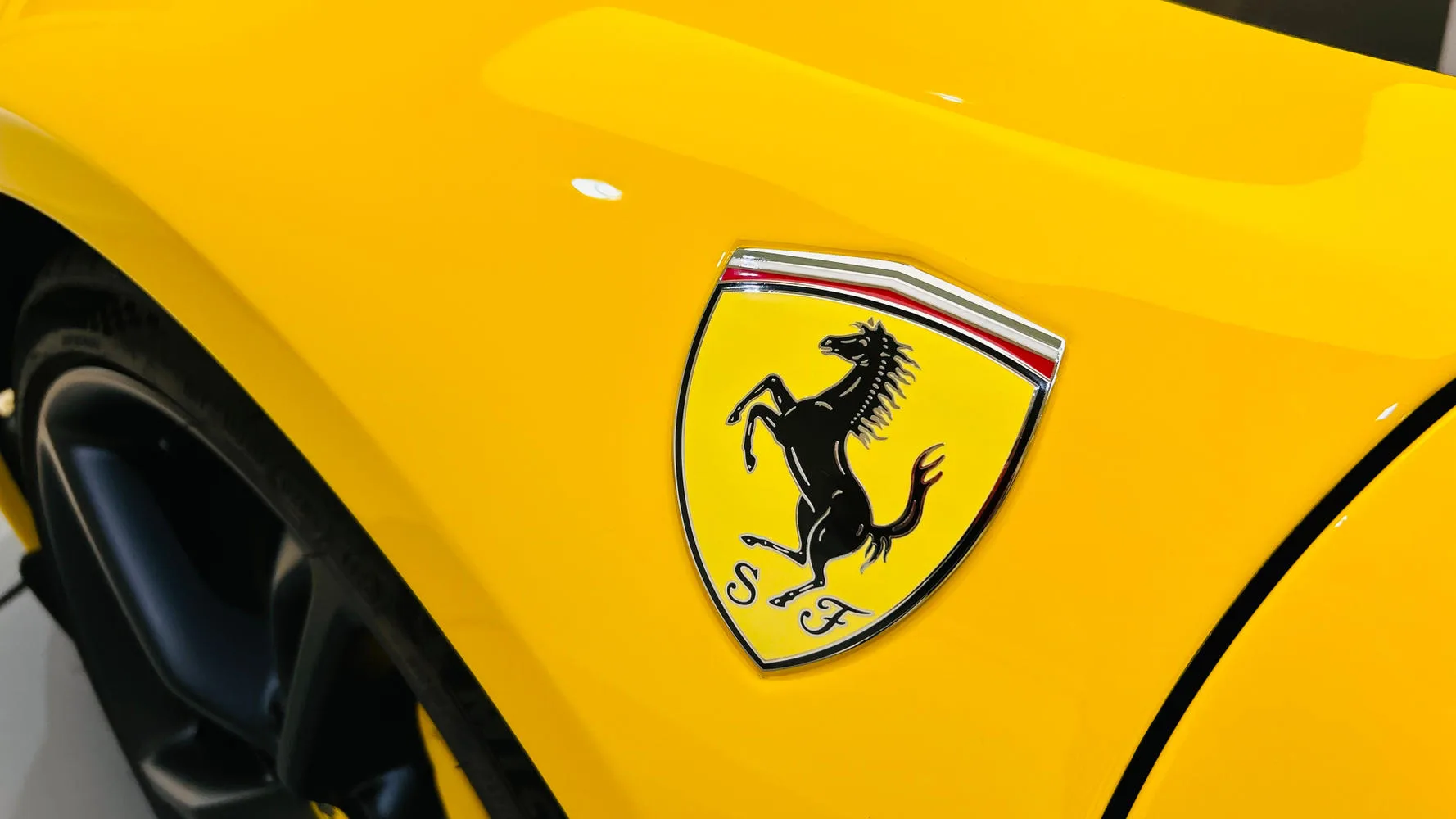 2024 Ferrari 296 GTS, 19/30