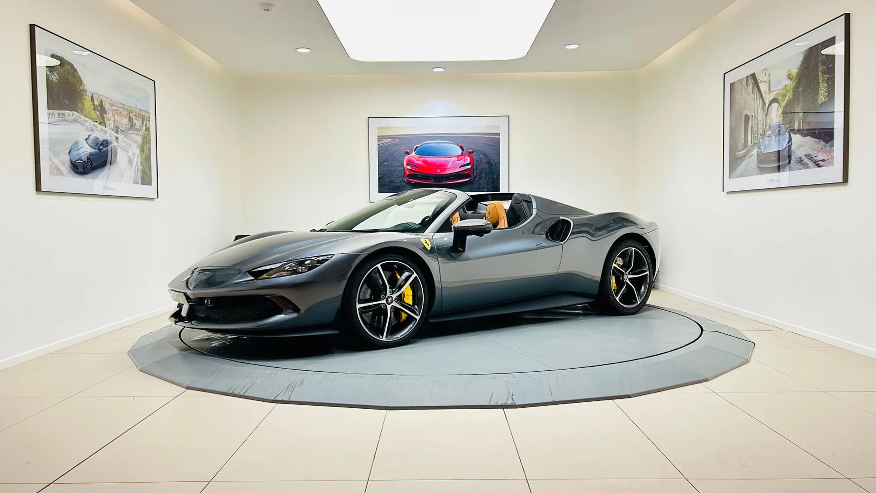 2024 Ferrari 296 GTS, 2/30