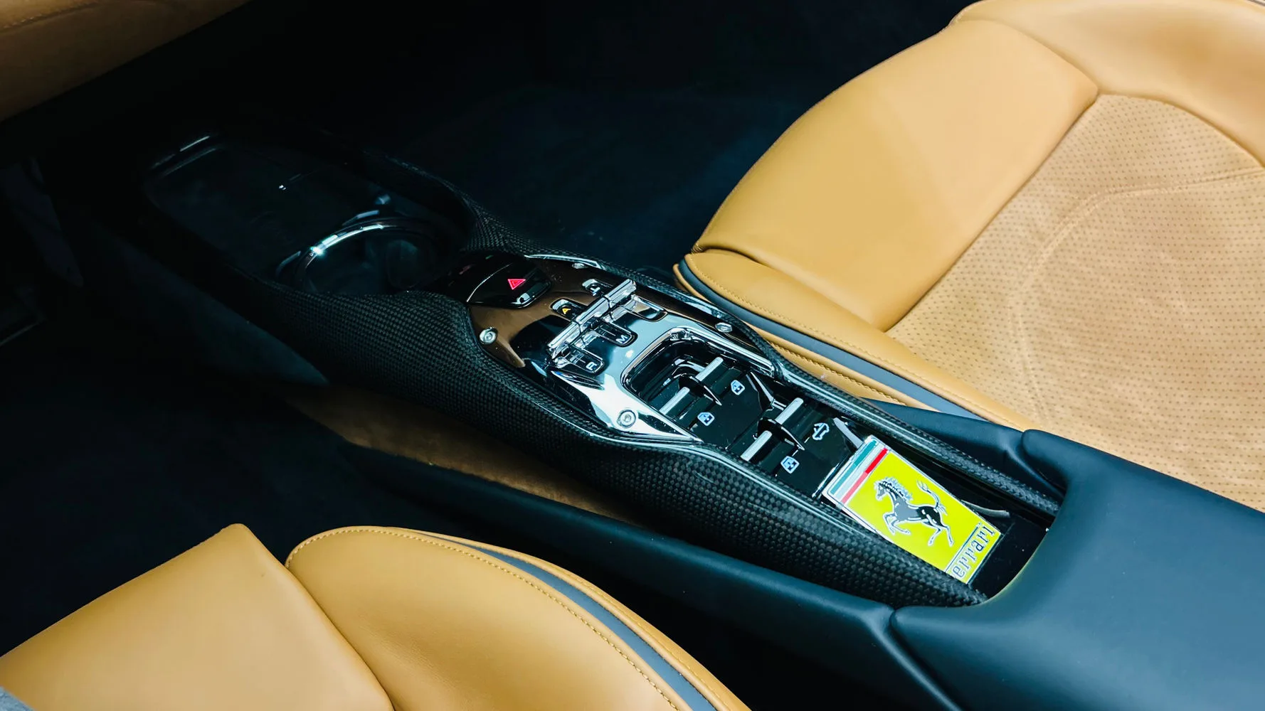 2024 Ferrari 296 GTS, 16/30