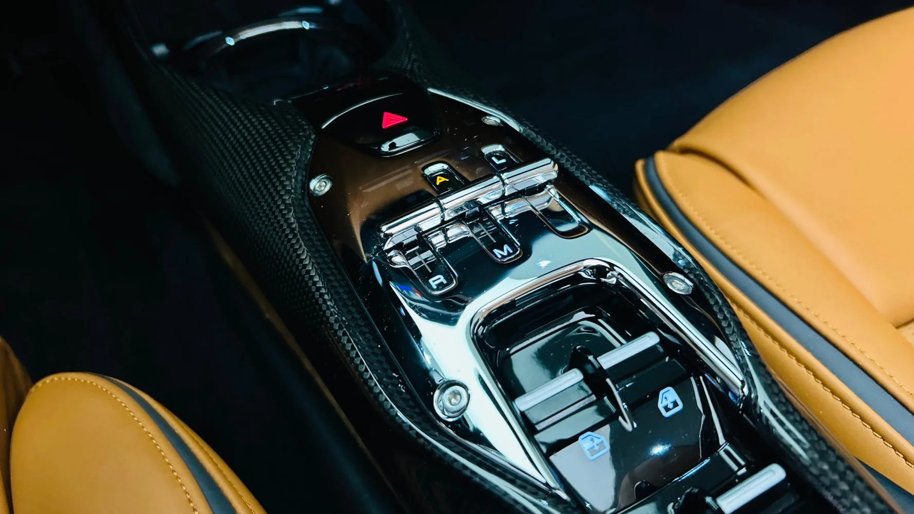 2024 Ferrari 296 GTS, 18/30