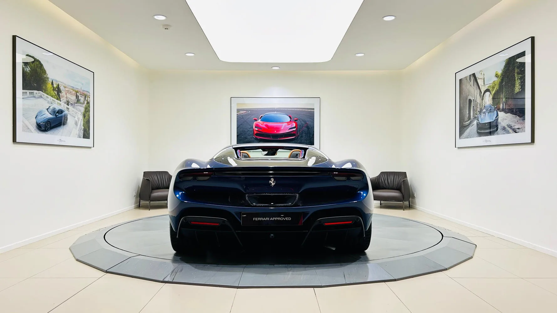 2024 Ferrari 296 GTS, 4/18