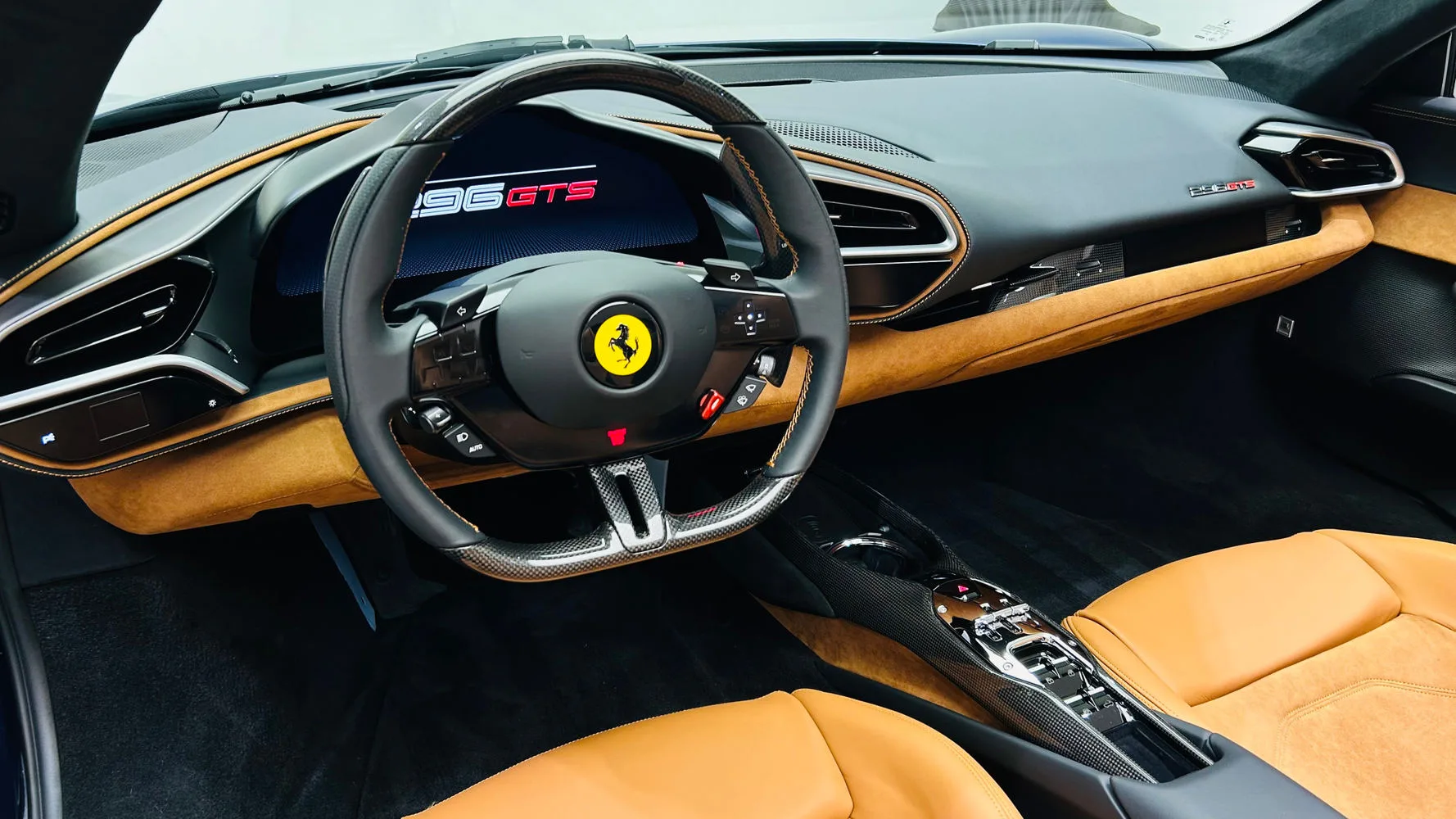 2024 Ferrari 296 GTS, 5/18