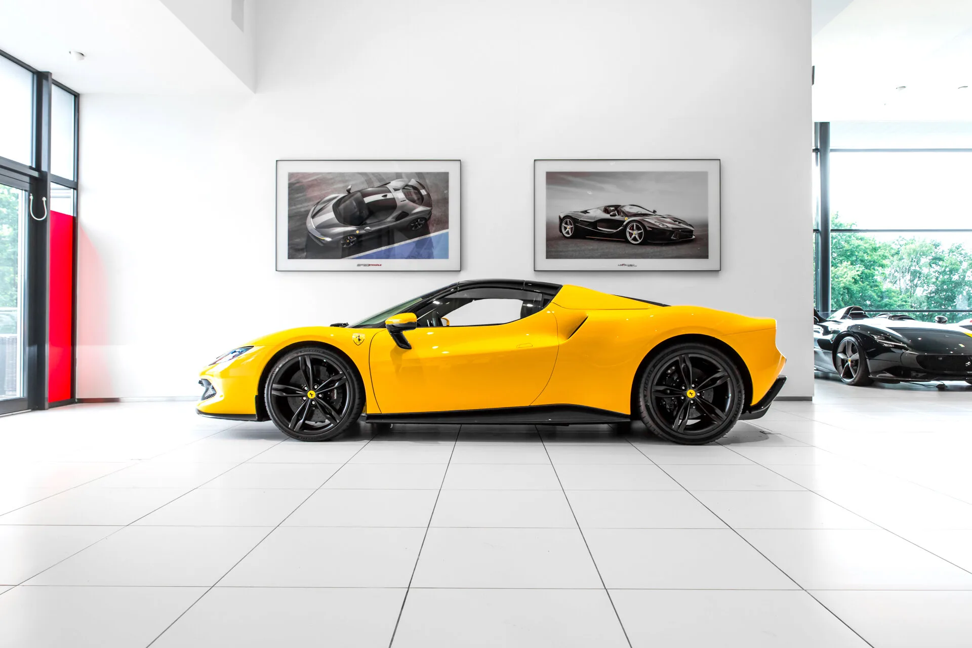 2024 Ferrari 296 GTS, 2/30
