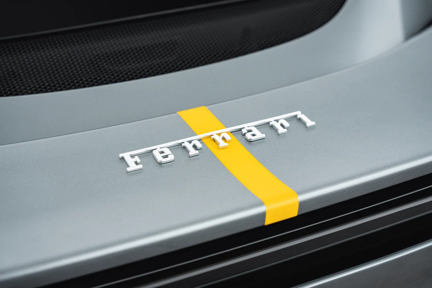 2024 Ferrari 296 GTS proposée par un concessionnaire spécialisé à Vösendorf, Autriche, photo 14 sur 15