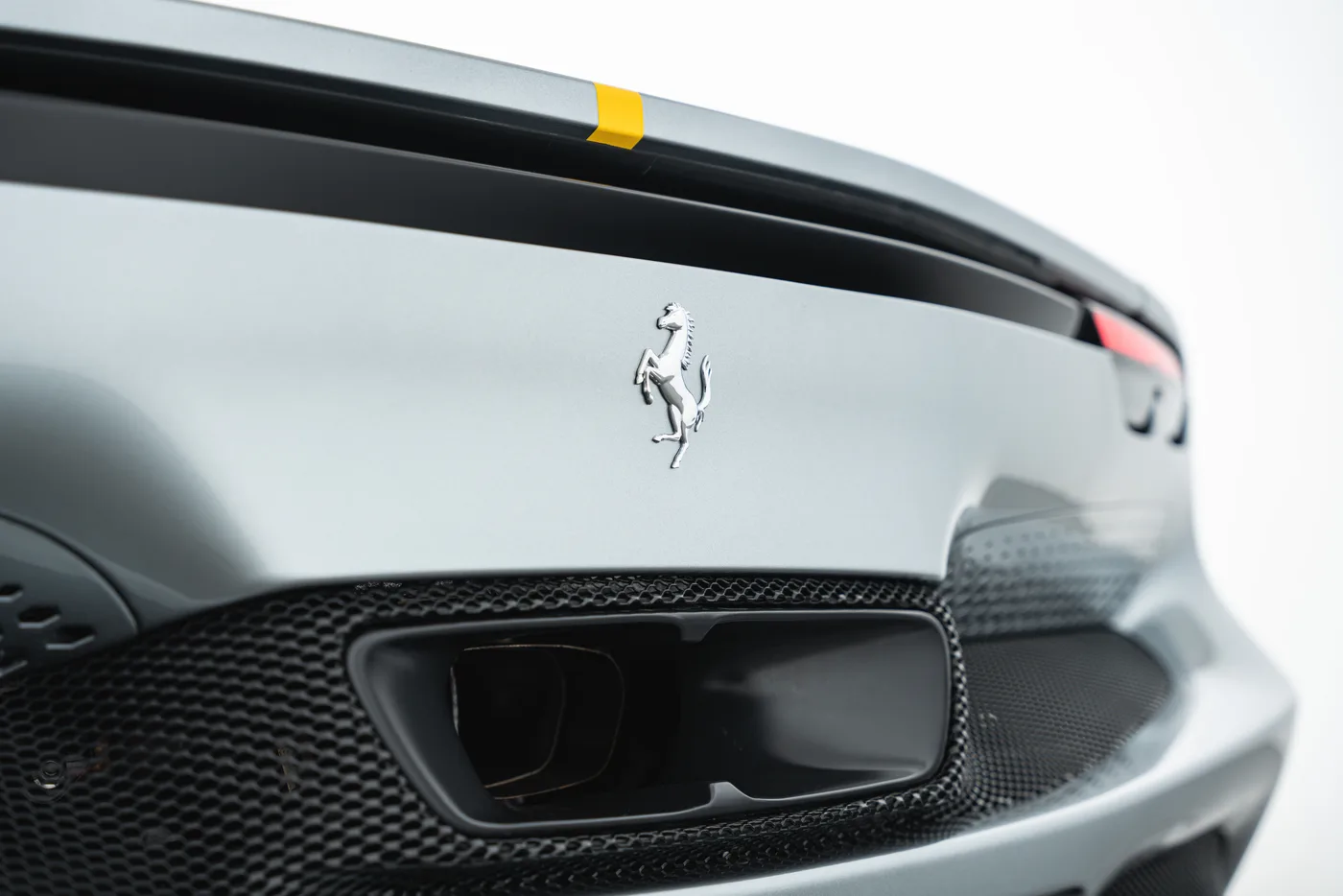 2024 Ferrari 296 GTS proposée par un concessionnaire spécialisé à Vösendorf, Autriche, photo 15 sur 15