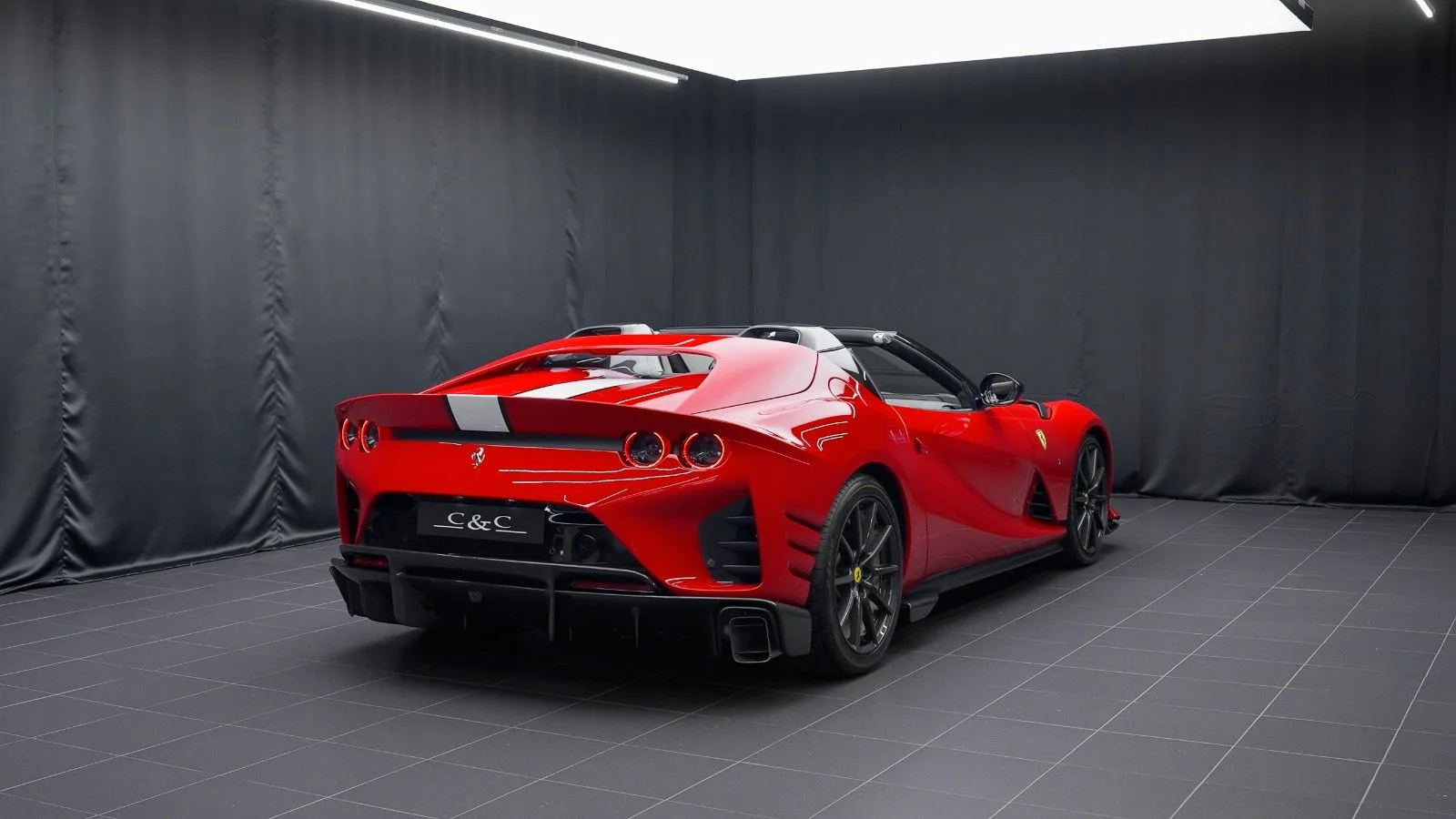 2024 Ferrari 812 Competizione A, 4/14