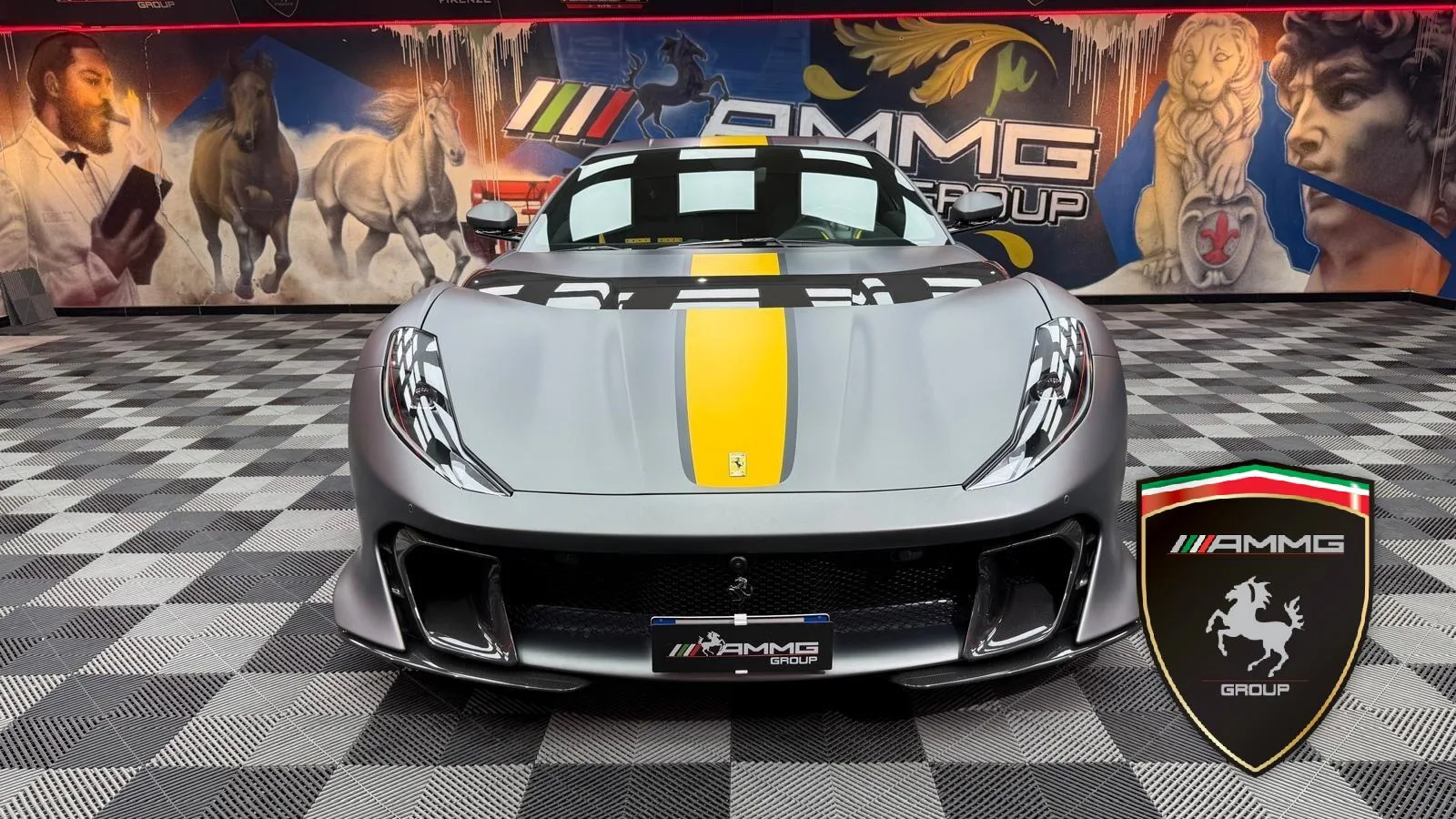 2024 Ferrari 812 Competizione, 2/15