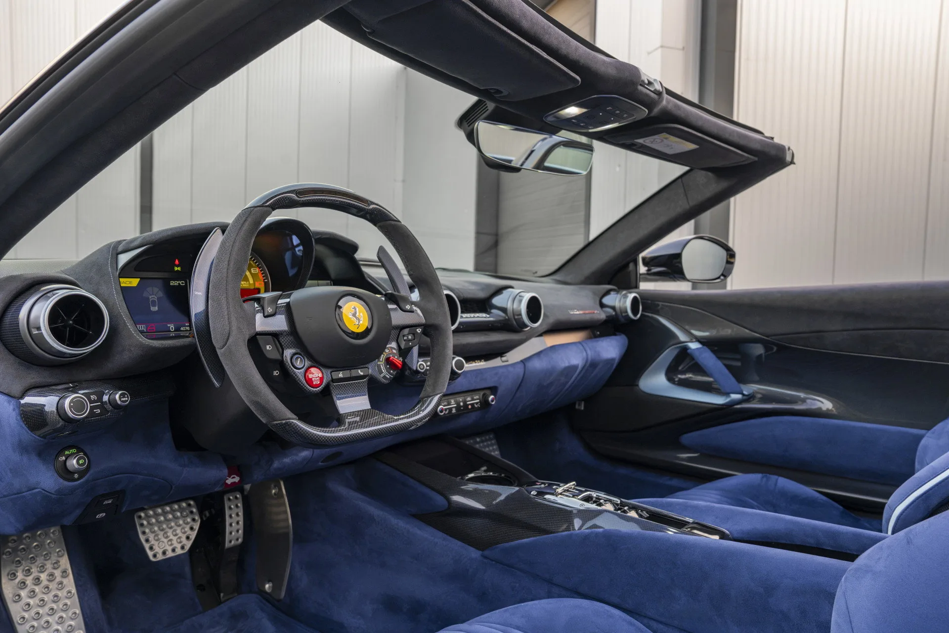 2024 Ferrari 812 Competizione Aperta, 2/30
