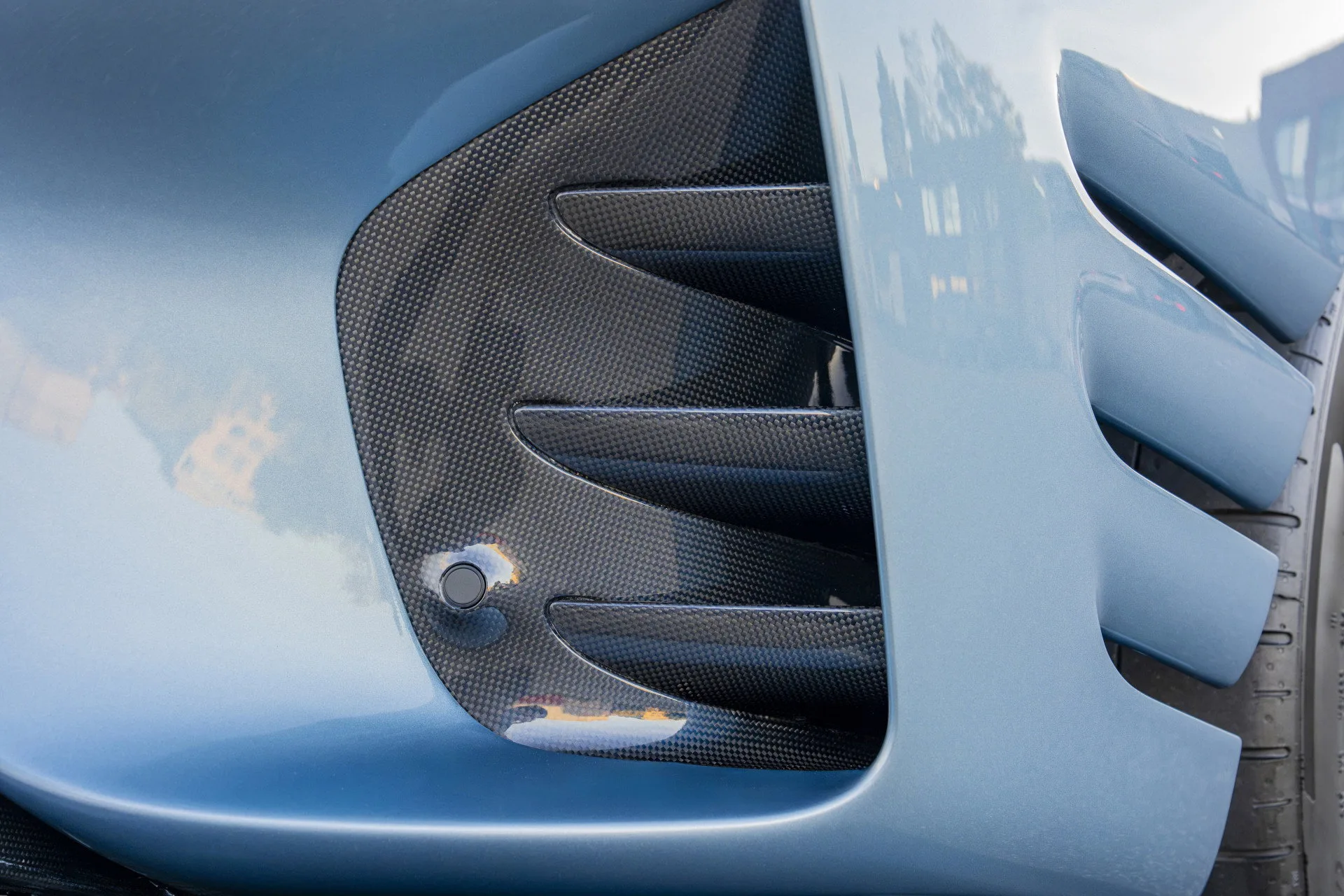 2024 Ferrari 812 Competizione Aperta, 18/30