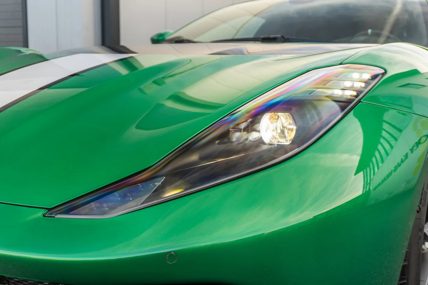 2024 Ferrari 812 Competizione angeboten von einem Supersportwagenhändler in Woerden, Niederlande, Foto 22 von 25