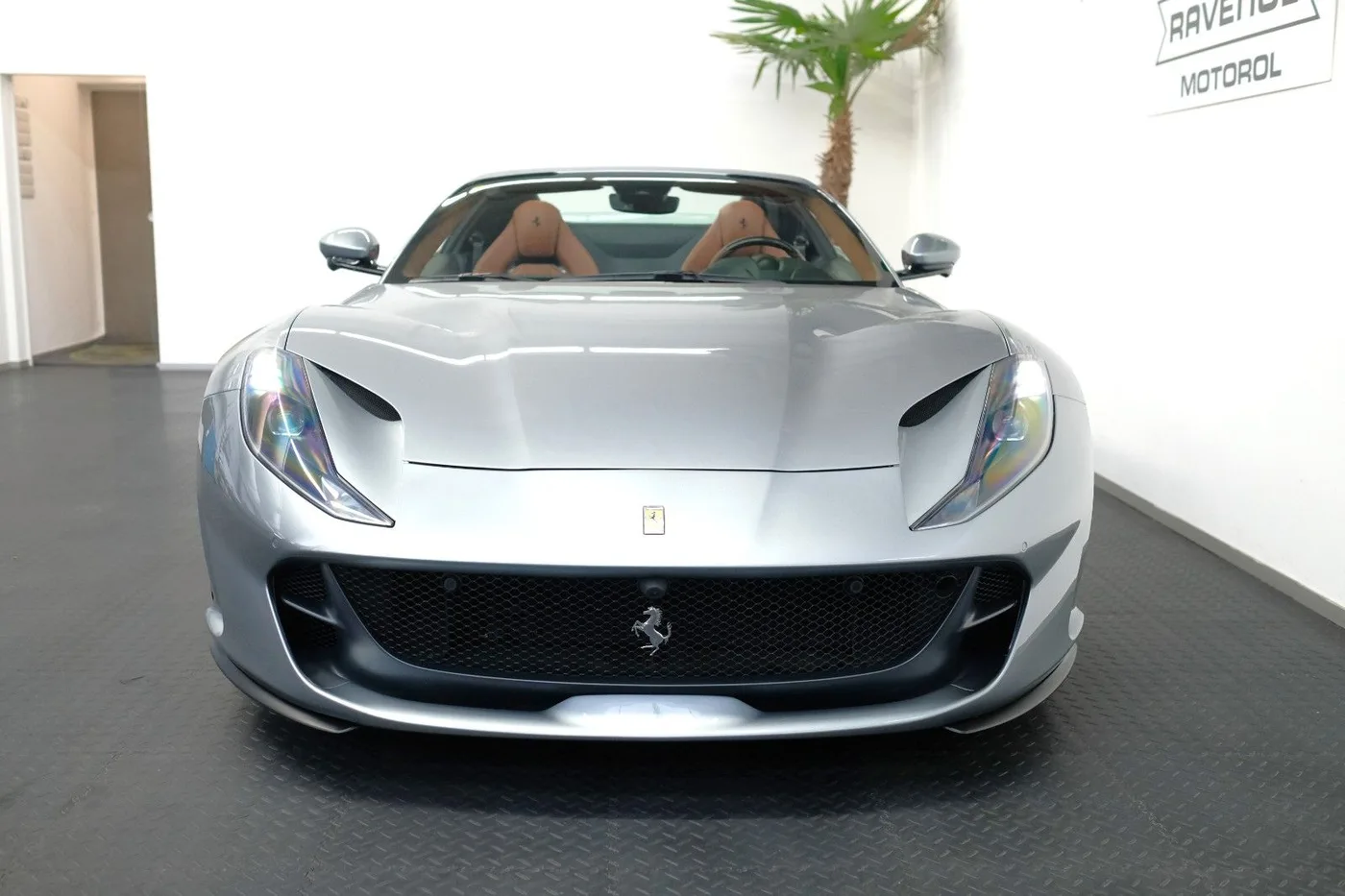 2024 Ferrari 812 GTS offered by a specialist dealer in Nuremberg, Germany, photo 5 of 15