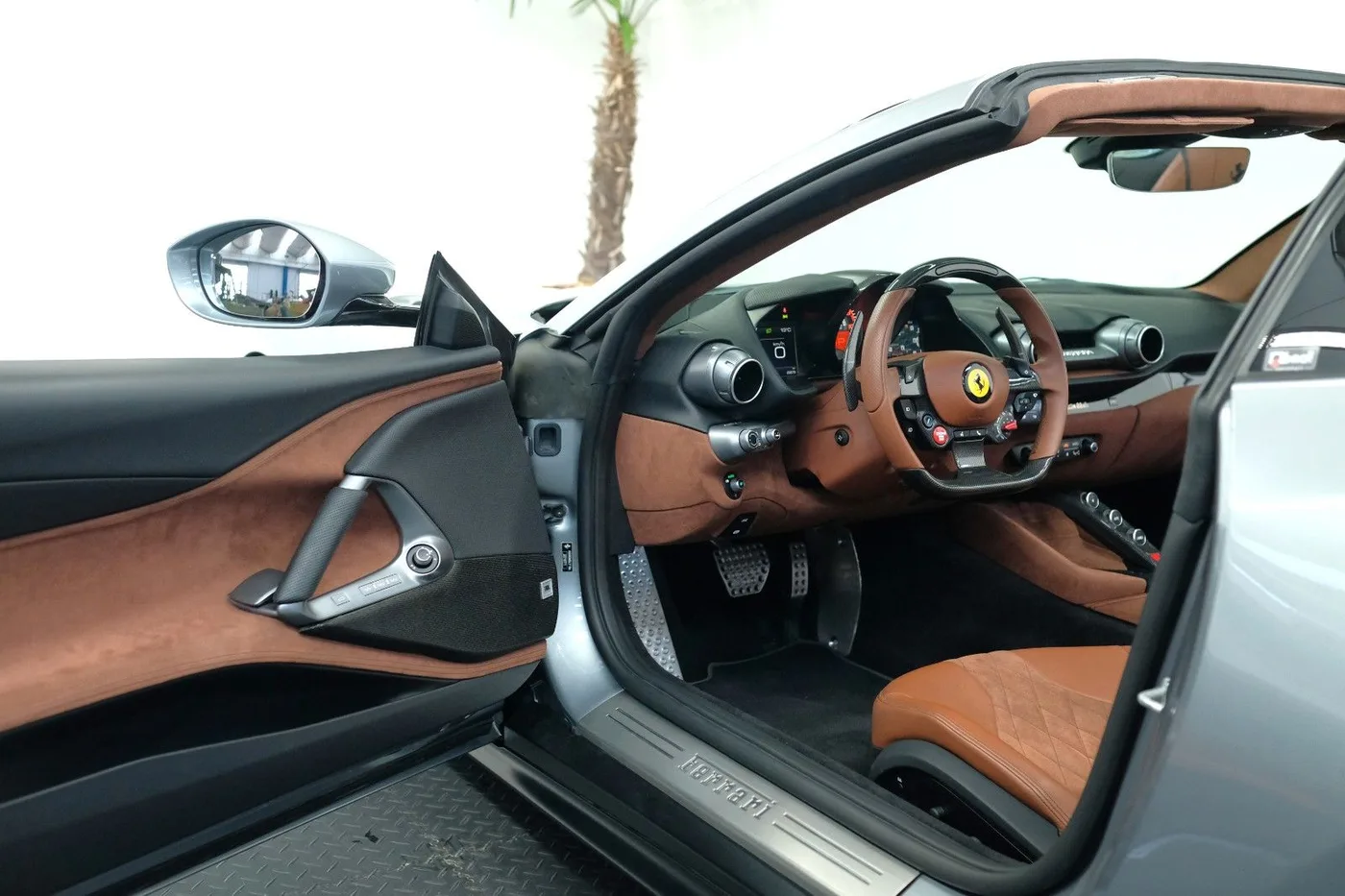 2024 Ferrari 812 GTS offered by a specialist dealer in Nuremberg, Germany, photo 9 of 15