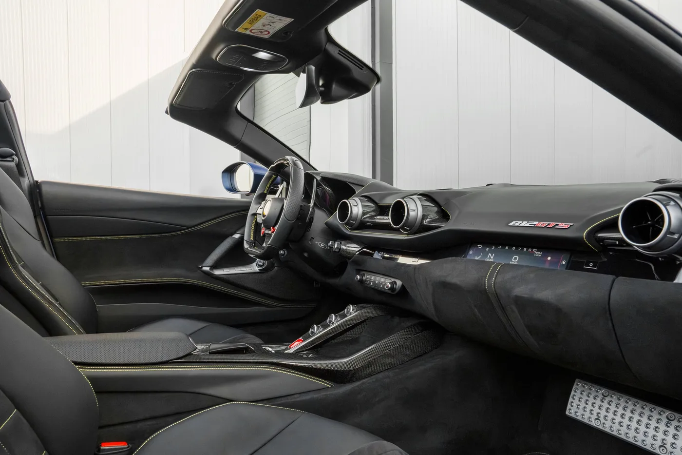 2024 Ferrari 812 GTS offered by a supercar dealer in Woerden, Netherlands, photo 5 of 25