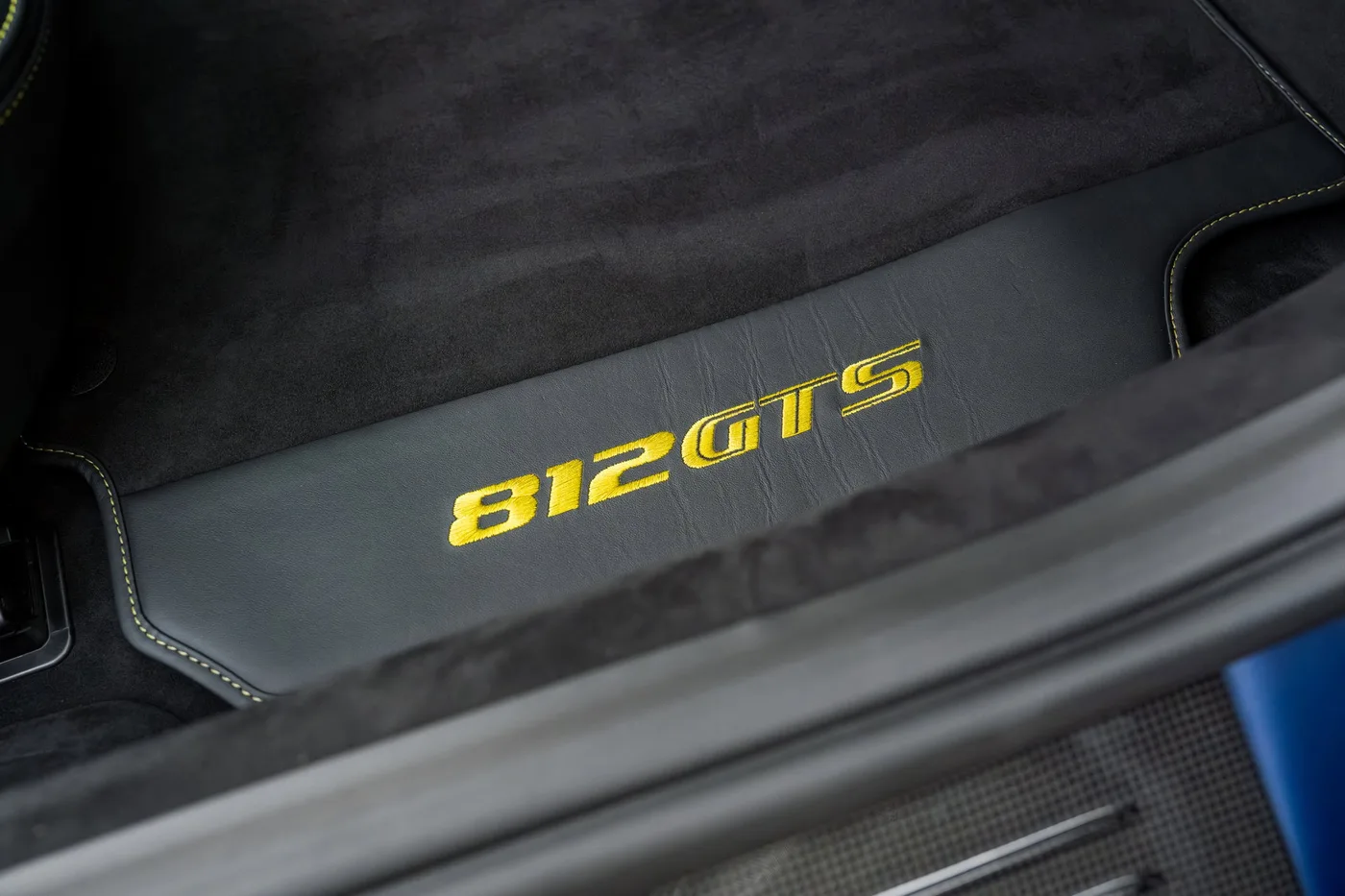 2024 Ferrari 812 GTS offered by a supercar dealer in Woerden, Netherlands, photo 20 of 25