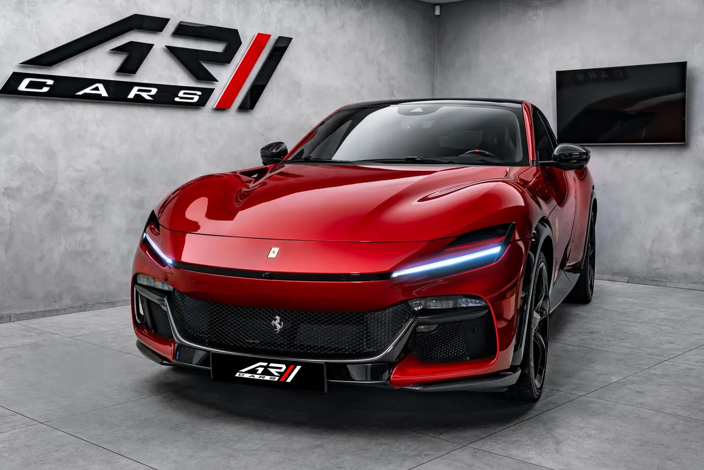 2024 Ferrari Purosangue angeboten von einem Fachhändler in Ostrava, Tschechien, Foto 3 von 15