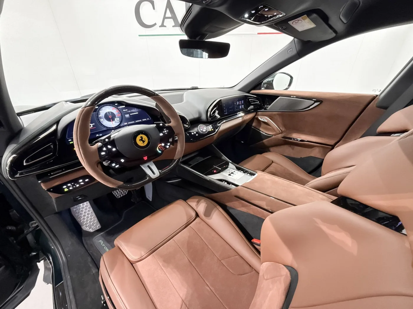 2024 Ferrari Purosangue proposée par un spécialiste de la supercar à Zibido San Giacomo, Italie, photo 18 sur 25
