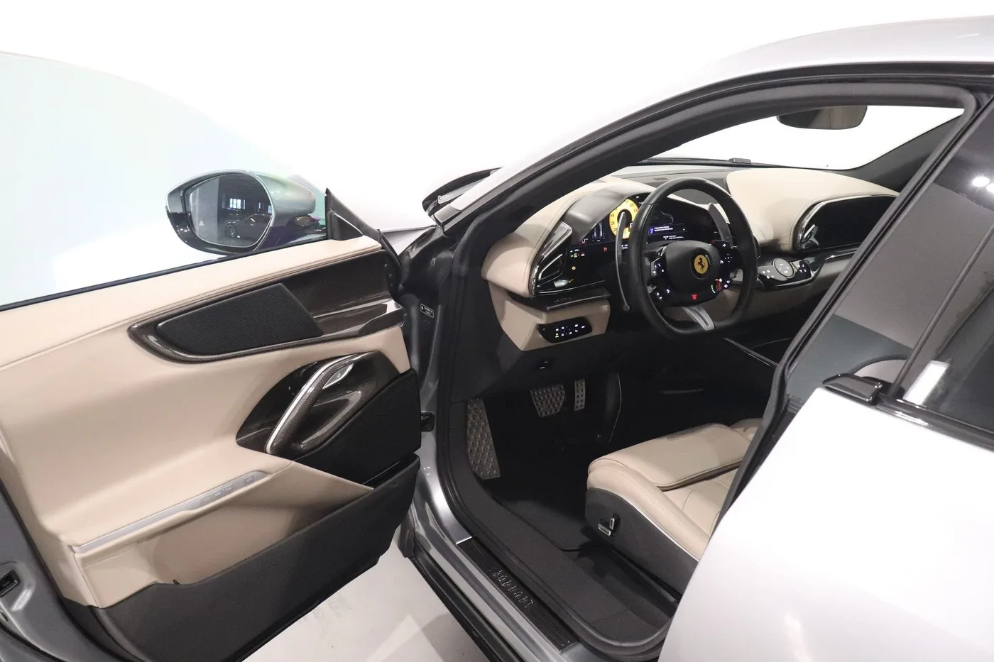 2024 Ferrari Purosangue offered by a supercar dealer in Zibido San Giacomo, Italy, photo 8 of 20
