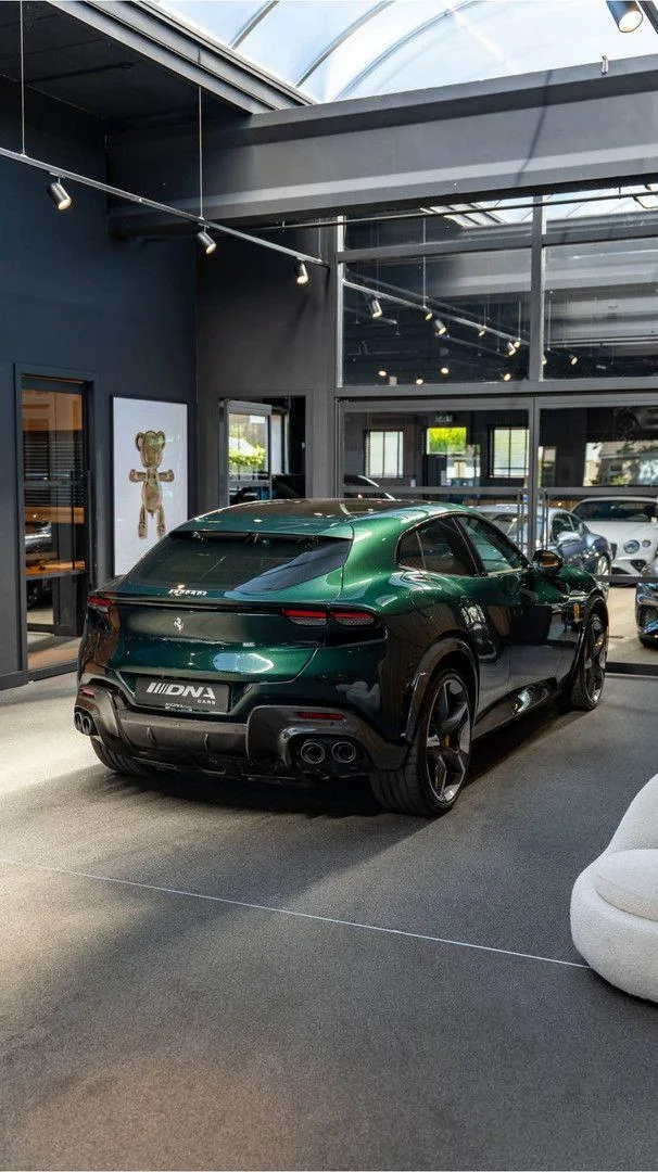 2024 Ferrari Purosangue, 28/30