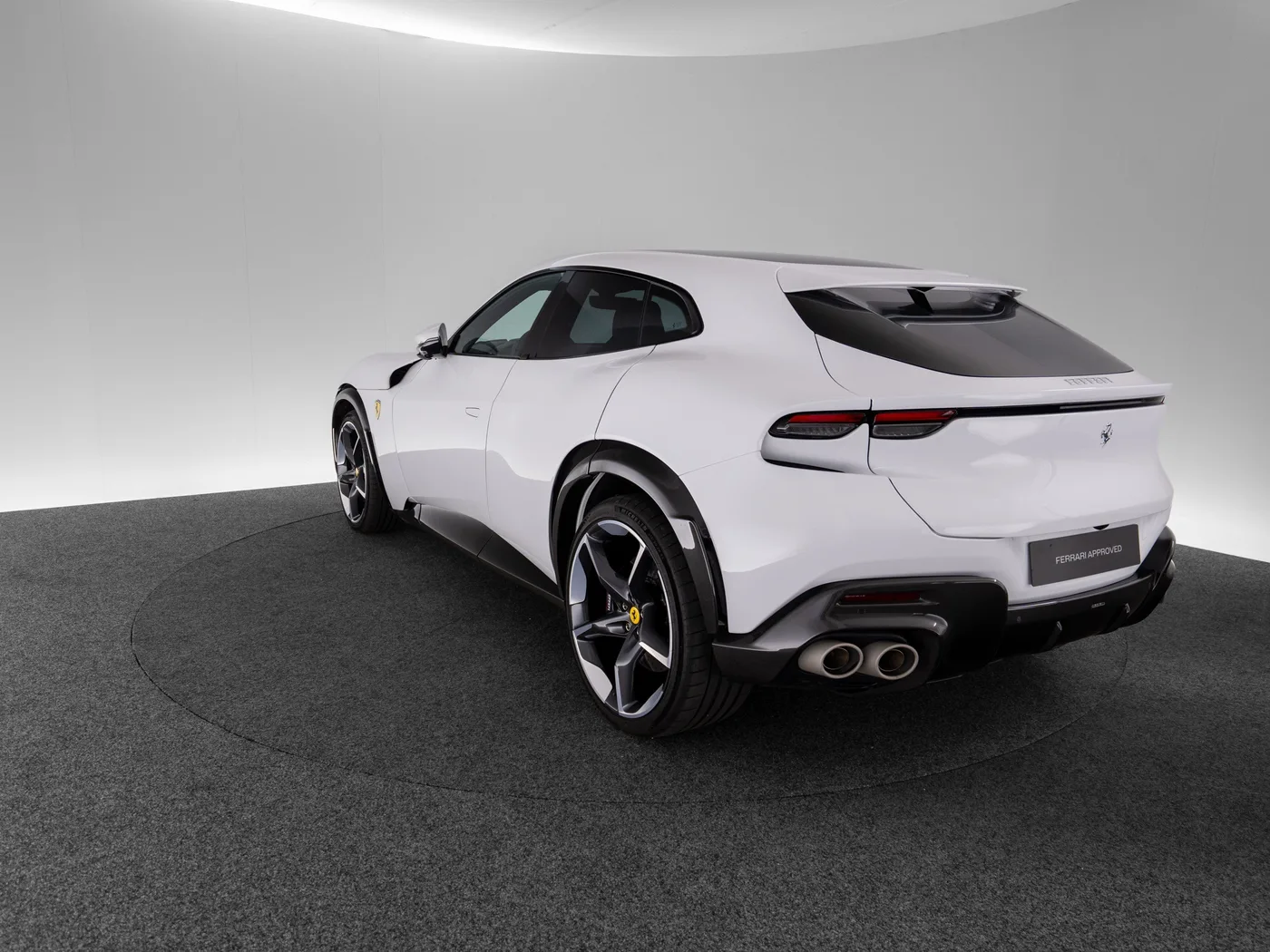 2024 Ferrari Purosangue angeboten von einem Fachhändler in Singen, Deutschland, Foto 3 von 15