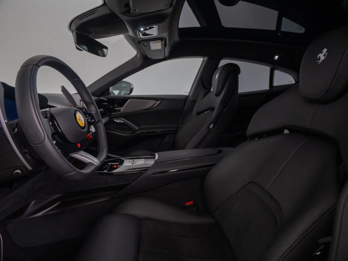 2024 Ferrari Purosangue angeboten von einem Fachhändler in Singen, Deutschland, Foto 9 von 15