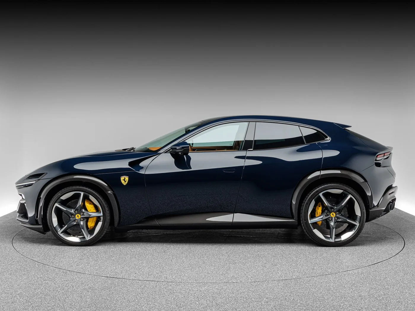 2024 Ferrari Purosangue angeboten von einem Fachhändler in Böblingen, Deutschland, Foto 2 von 15