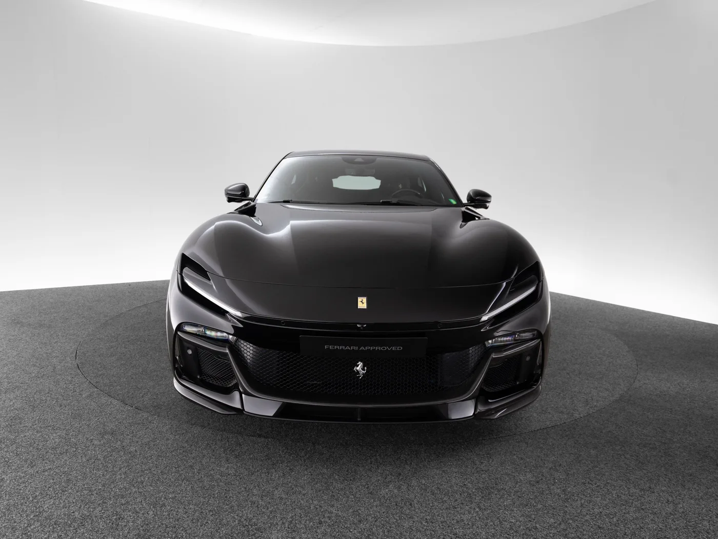 2024 Ferrari Purosangue angeboten von einem Fachhändler in Singen, Deutschland, Foto 9 von 15