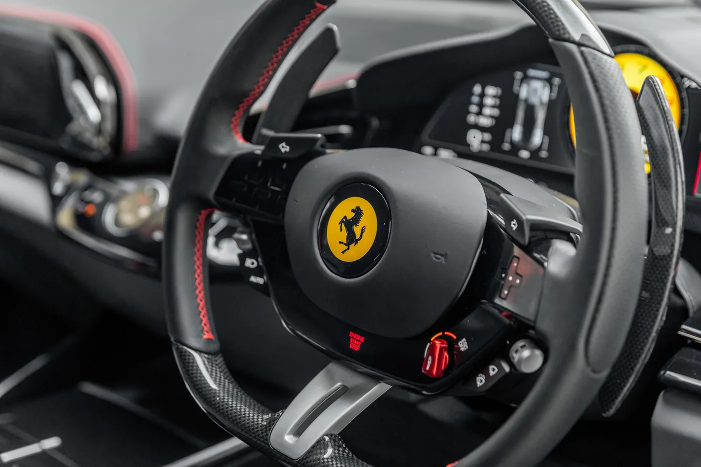 2024 Ferrari Purosangue angeboten von einer Vertragshändlergruppe in Mayfair, Vereinigtes Königreich, Foto 7 von 25