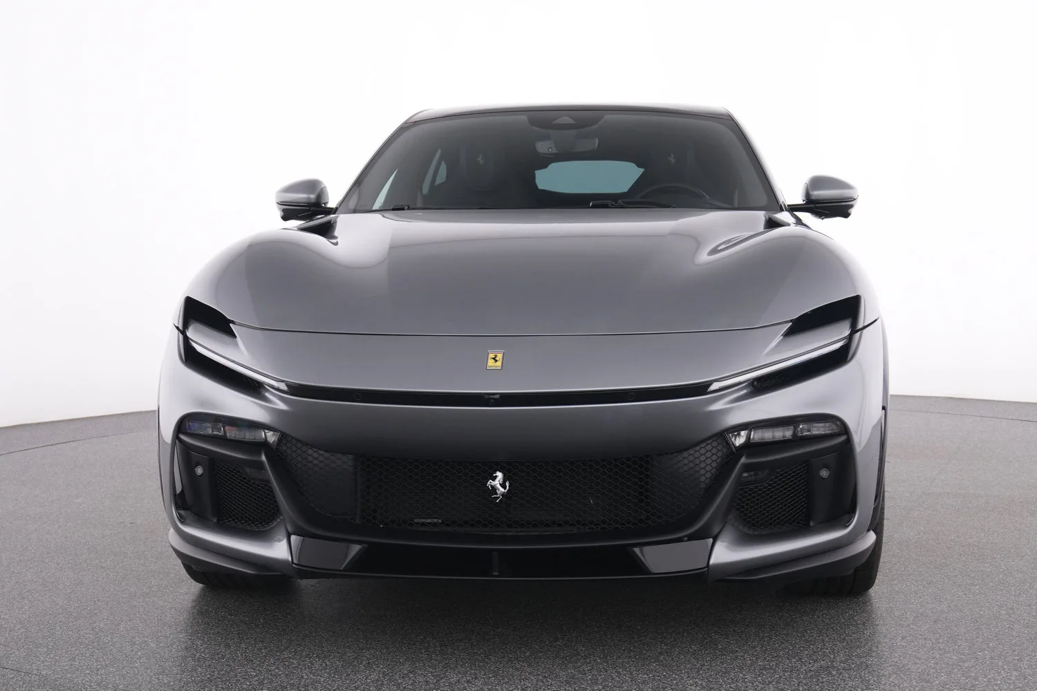 2024 Ferrari Purosangue, 2/6