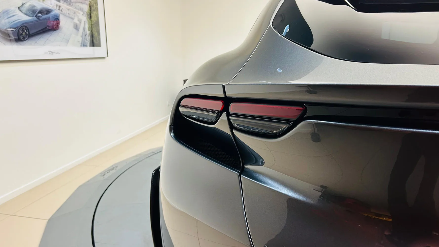 2024 Ferrari Purosangue, 18/30