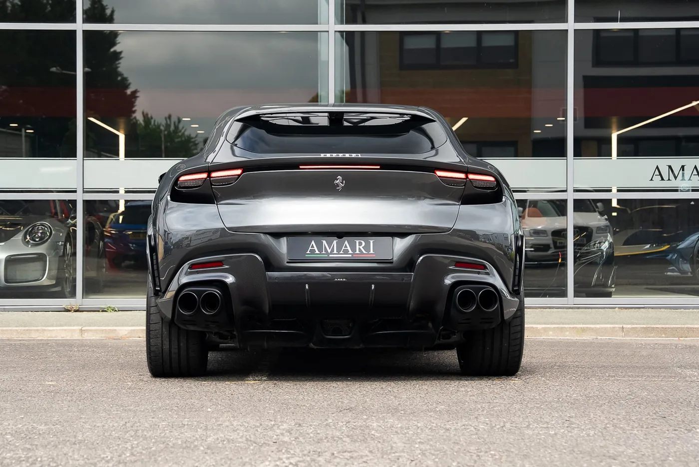 2024 Ferrari Purosangue angeboten von einem Supersportwagenhändler in Preston, Vereinigtes Königreich, Foto 7 von 25
