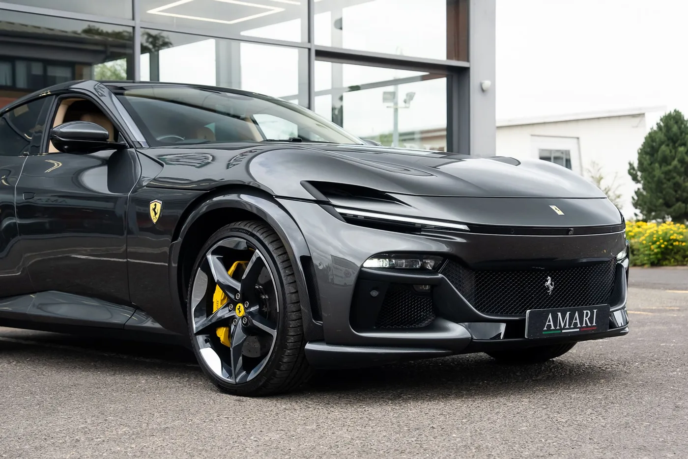 2024 Ferrari Purosangue angeboten von einem Supersportwagenhändler in Preston, Vereinigtes Königreich, Foto 11 von 25