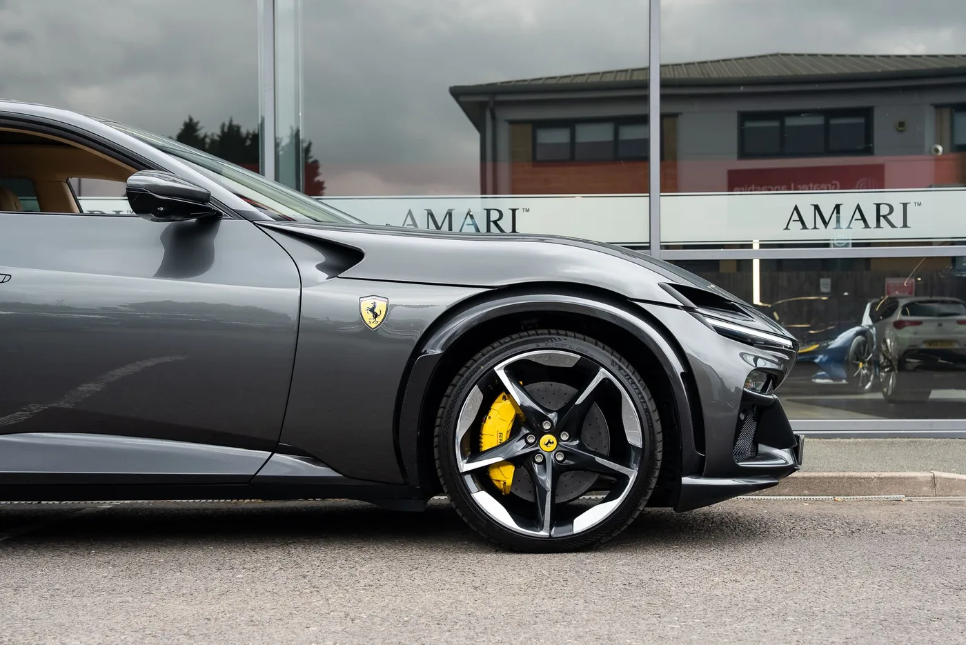 2024 Ferrari Purosangue angeboten von einem Supersportwagenhändler in Preston, Vereinigtes Königreich, Foto 15 von 25