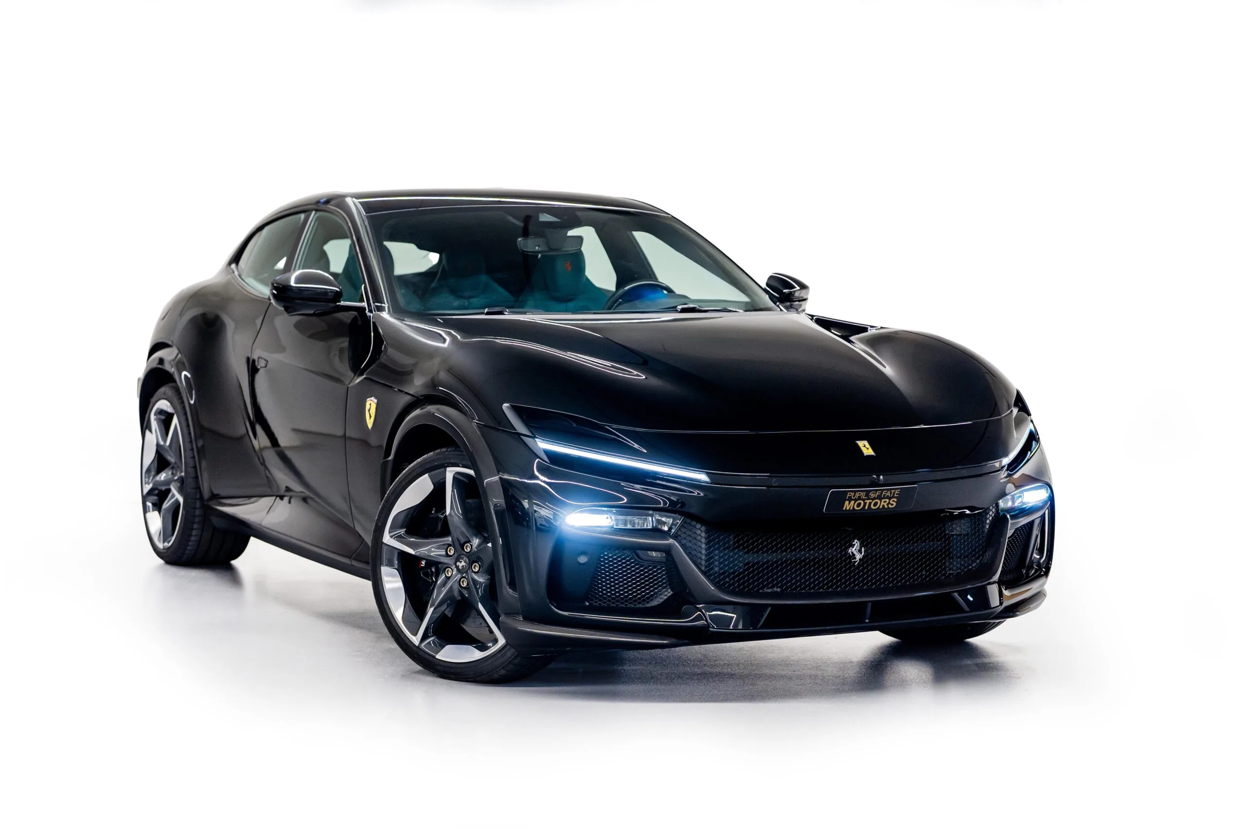 2024 Ferrari Purosangue angeboten von einem Fachhändler in Dubai, Vereinigte Arabische Emirate, Hauptfoto