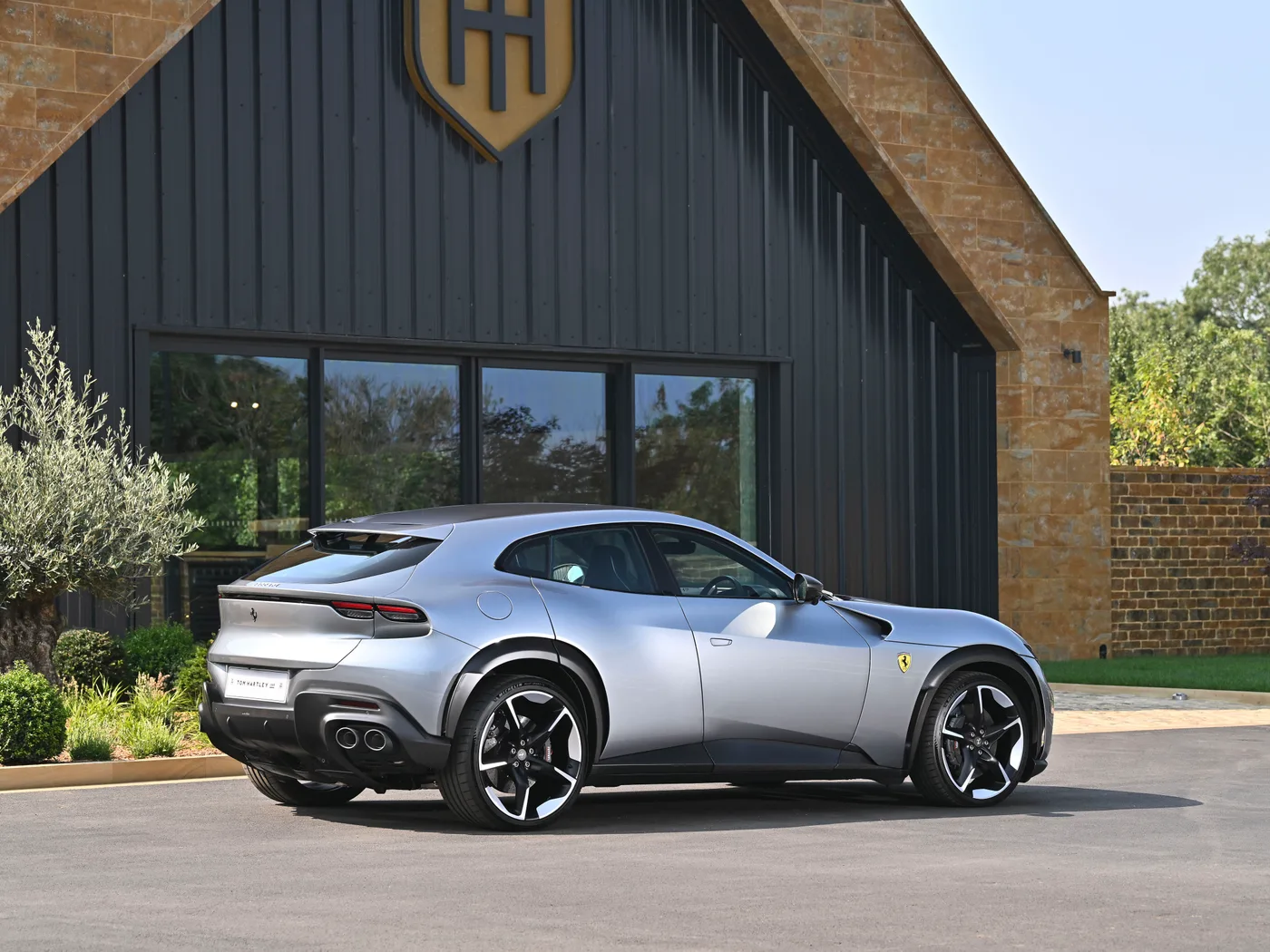 2024 Ferrari Purosangue proposée par un concessionnaire spécialisé à Hook Norton, Royaume-Uni, photo 8 sur 15