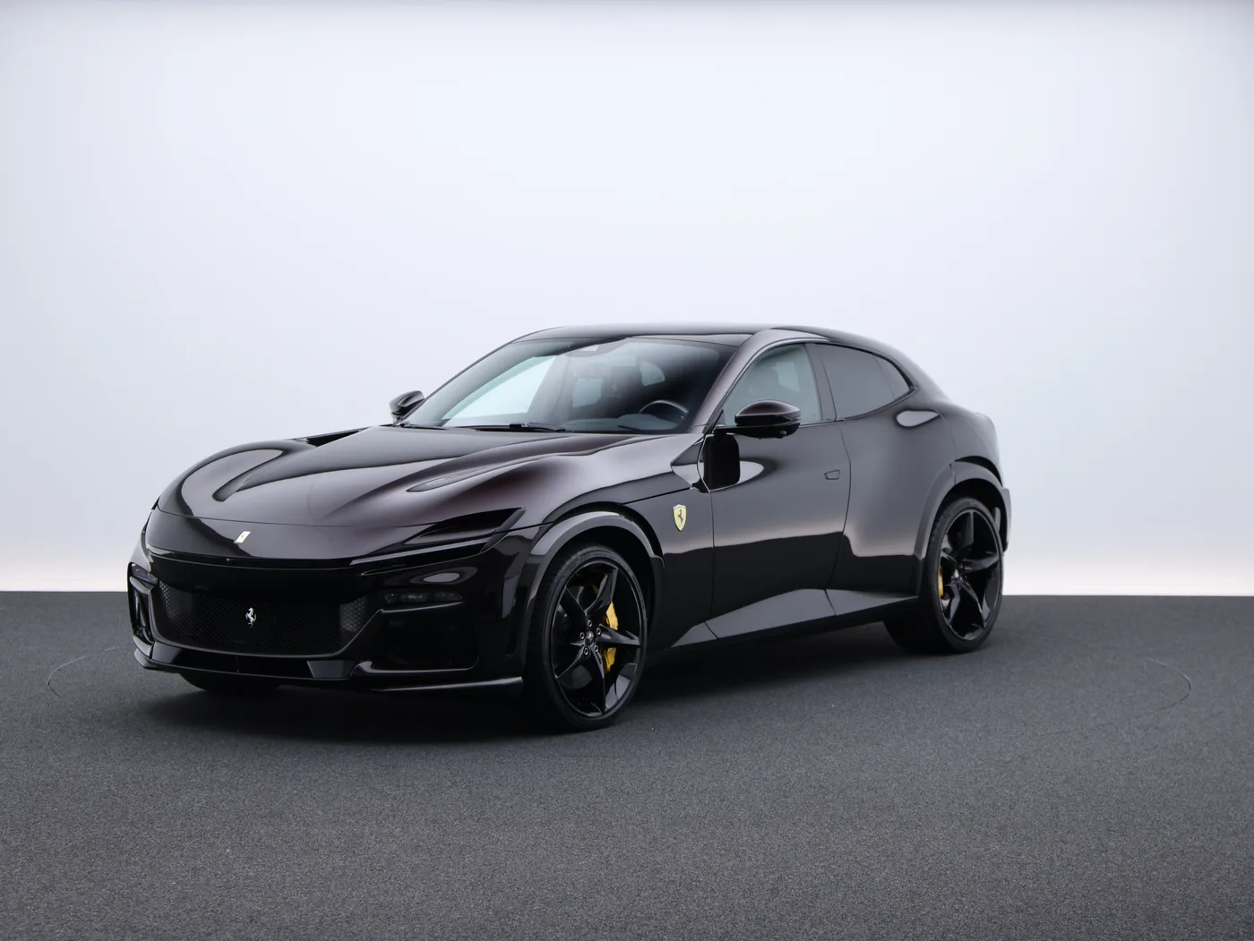 2024 Ferrari Purosangue angeboten von einem Fachhändler in Frankfurt am Main, Deutschland, Foto 2 von 15