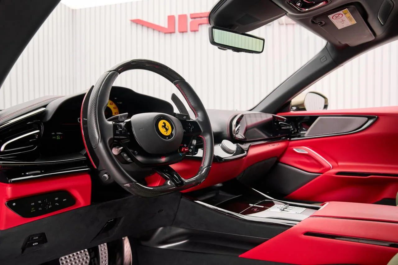 2024 Ferrari Purosangue, 10/13