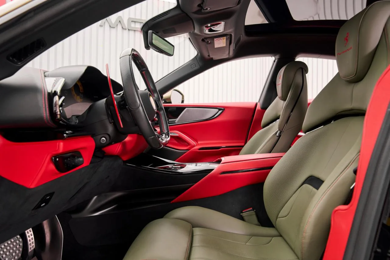 2024 Ferrari Purosangue, 12/13
