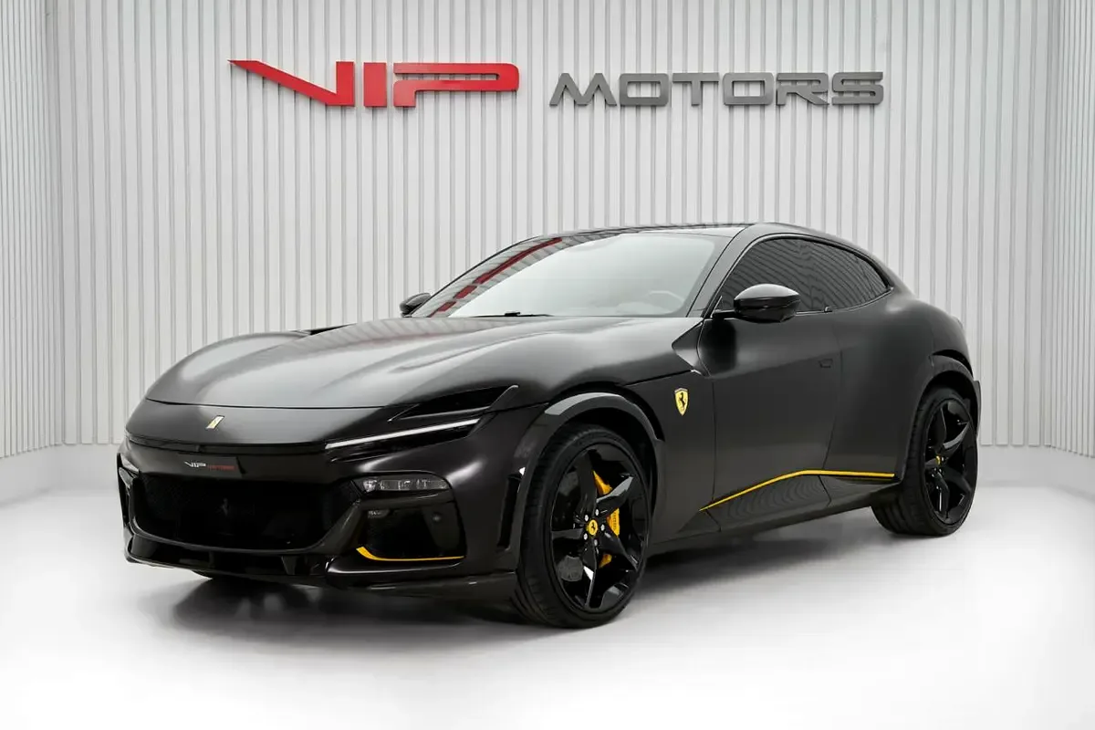 2024 Ferrari Purosangue proposta da un concessionario specializzato a Dubai, Emirati Arabi Uniti, foto principale