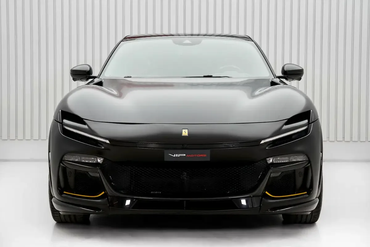 2024 Ferrari Purosangue, 2/13