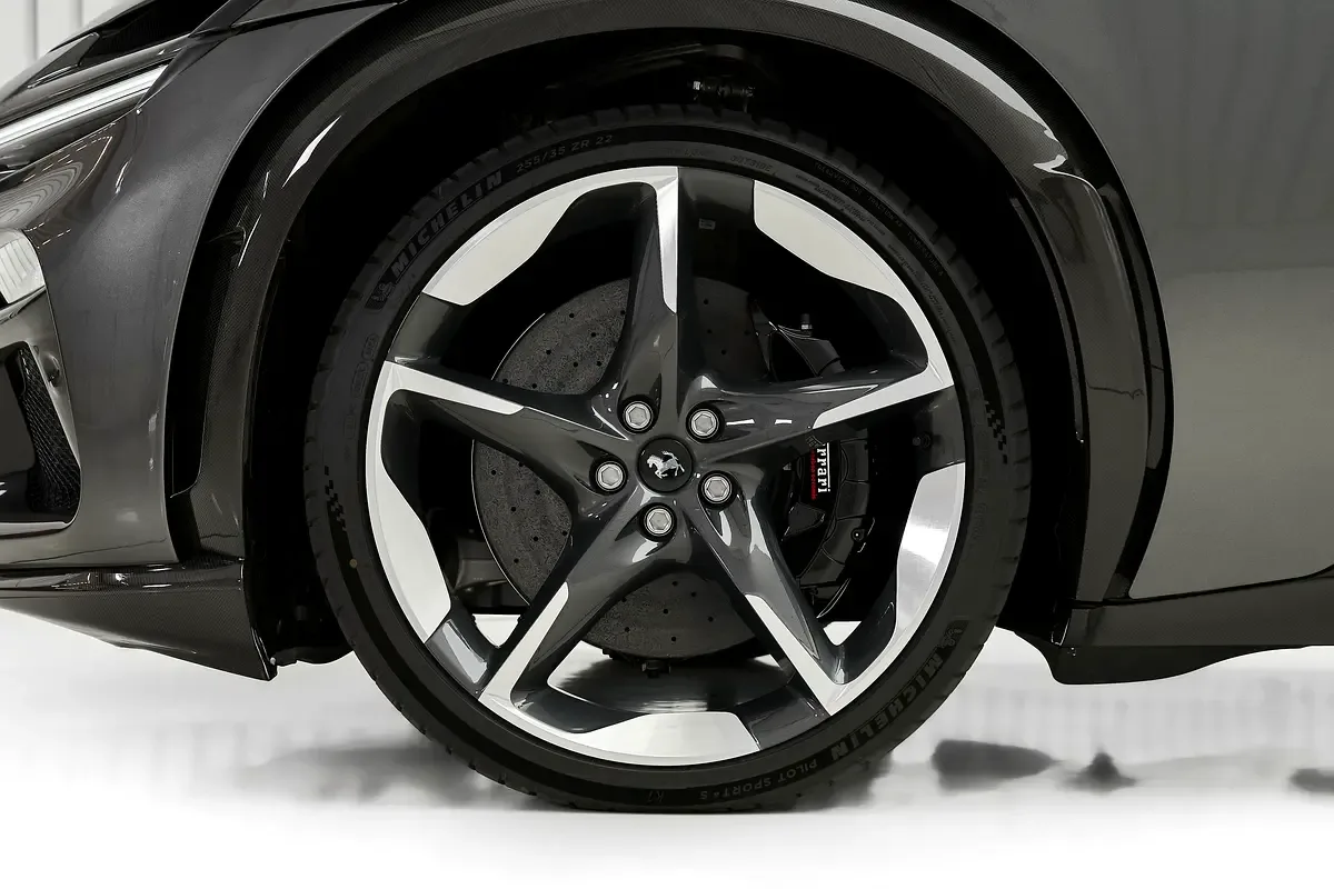 2024 Ferrari Purosangue, 9/15