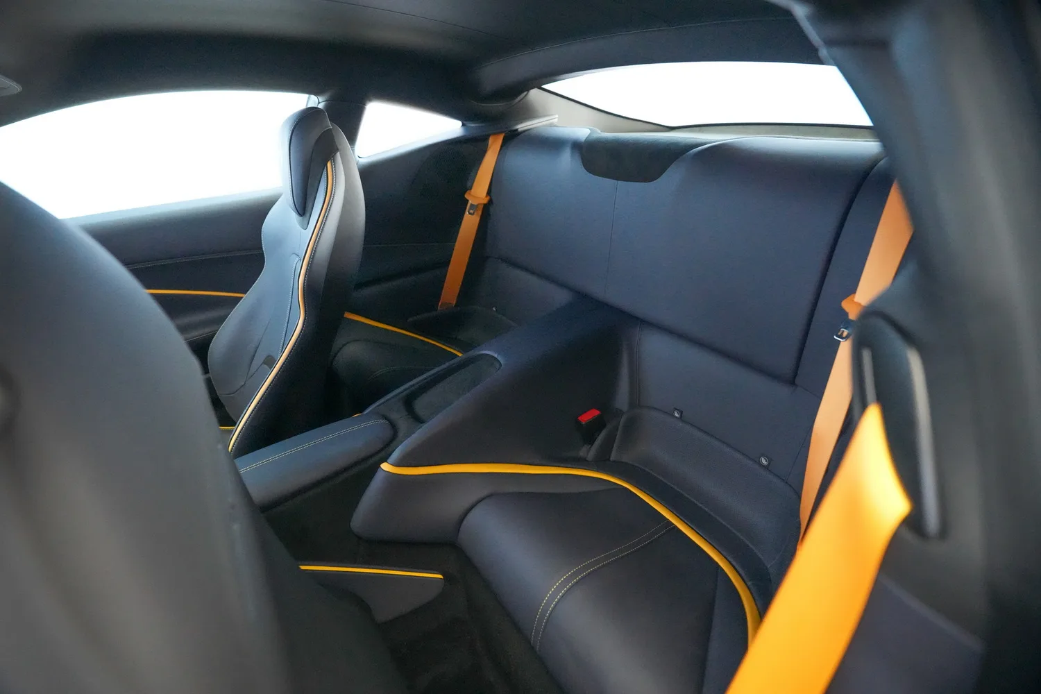 2024 Ferrari Roma, 8/15
